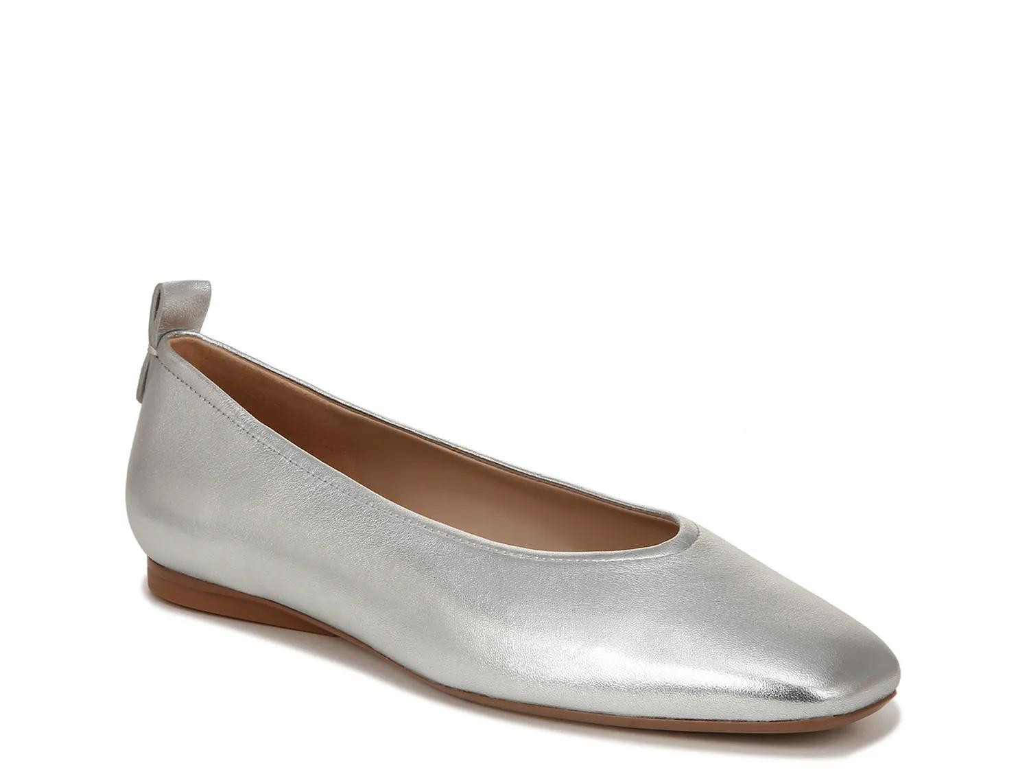 27 EDIT NATURALIZER Carla Flat | Women's | Silver Metallic | Size 7.5 | Flats | DSW