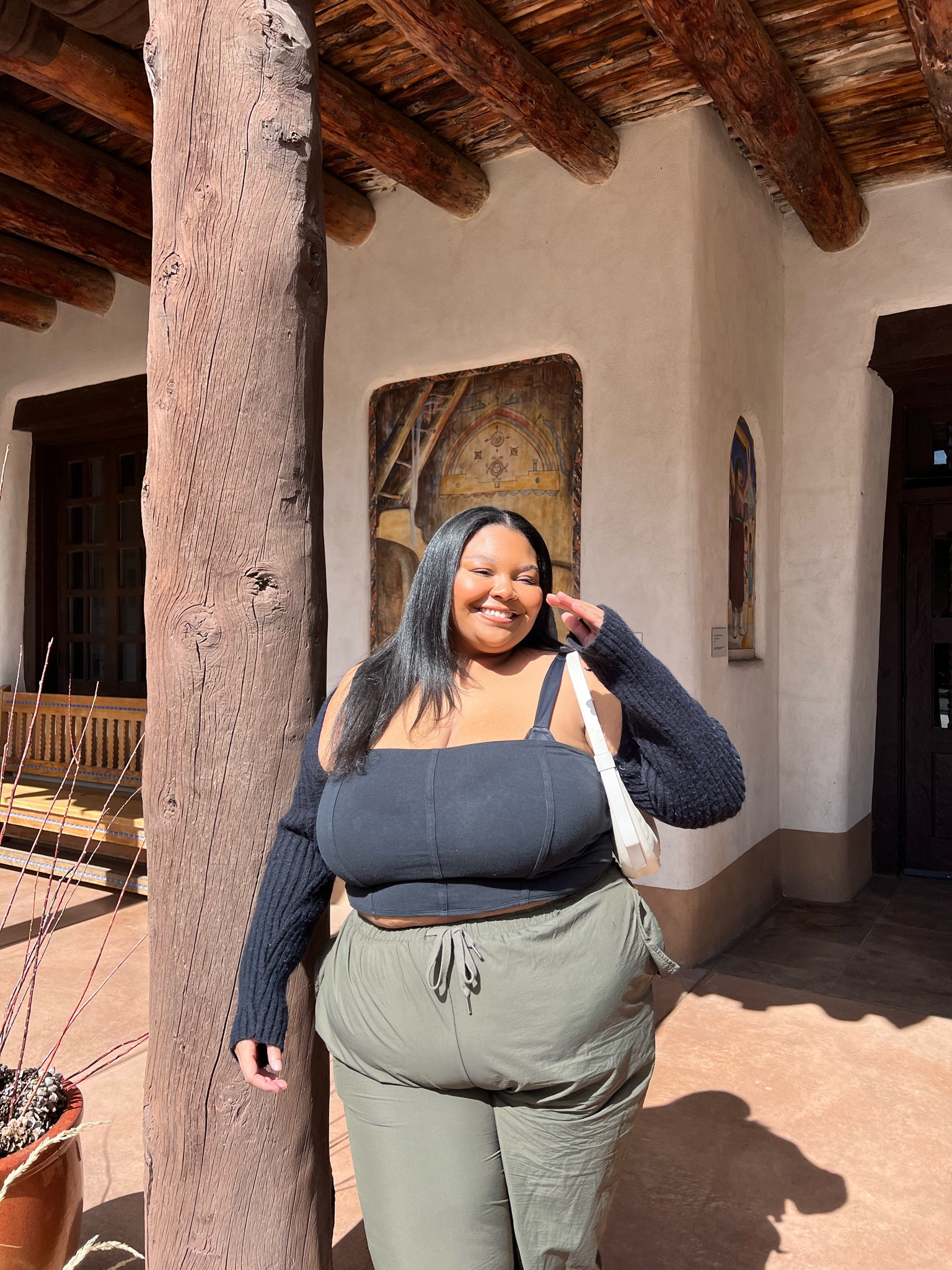 Linked a similar Kate Spade New York bag, the smile shoulder bag is no longer on their site :( 

Pants- Fashion Nova search “Girl Crush Parachute Pant” wearing a size 3X

#LTKfit #LTKcurves