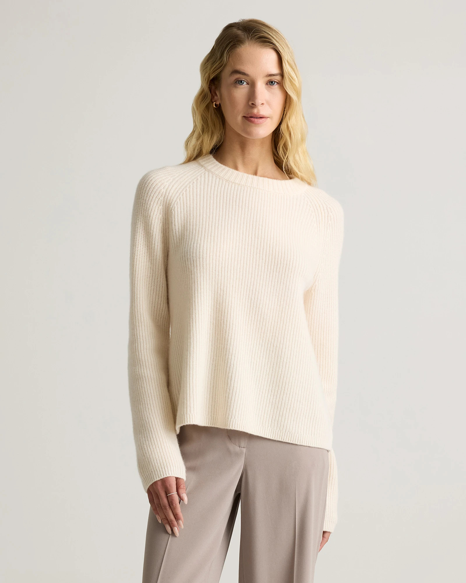 Quince | Women's Mongolian Cashmere Fisherman Crewneck Sweater in Charcoal, Size Medium | Quince