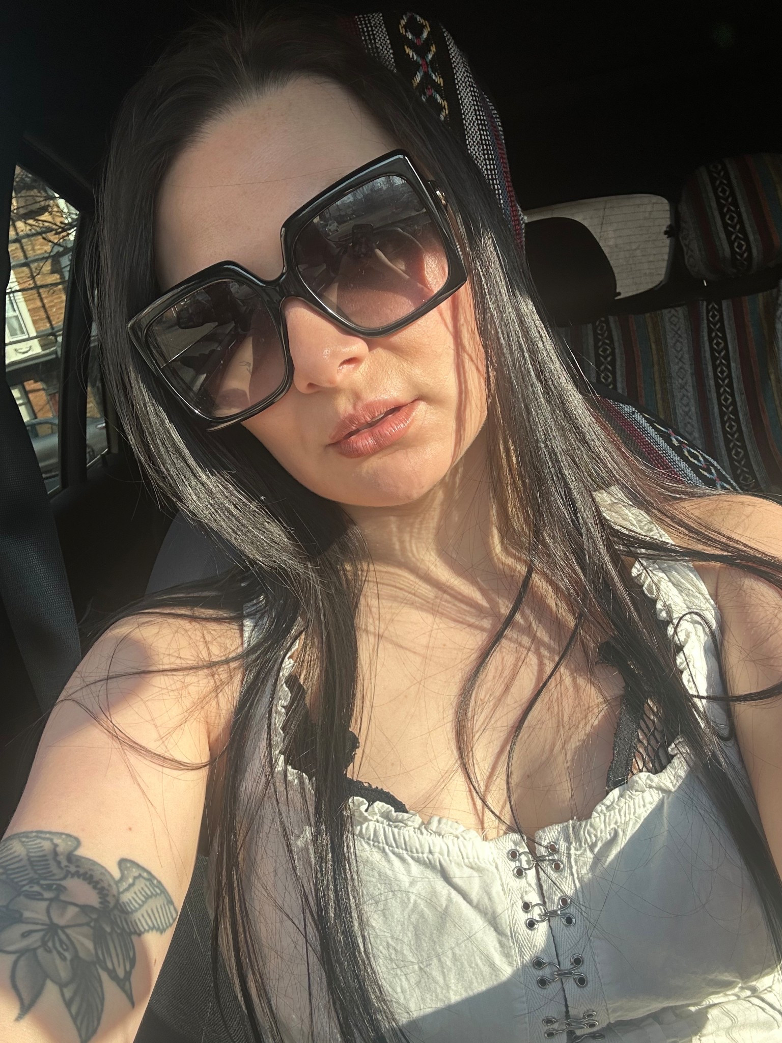 i love these big glasses 

#LTKootd #LTKmorningroutine #LTKSeasonal