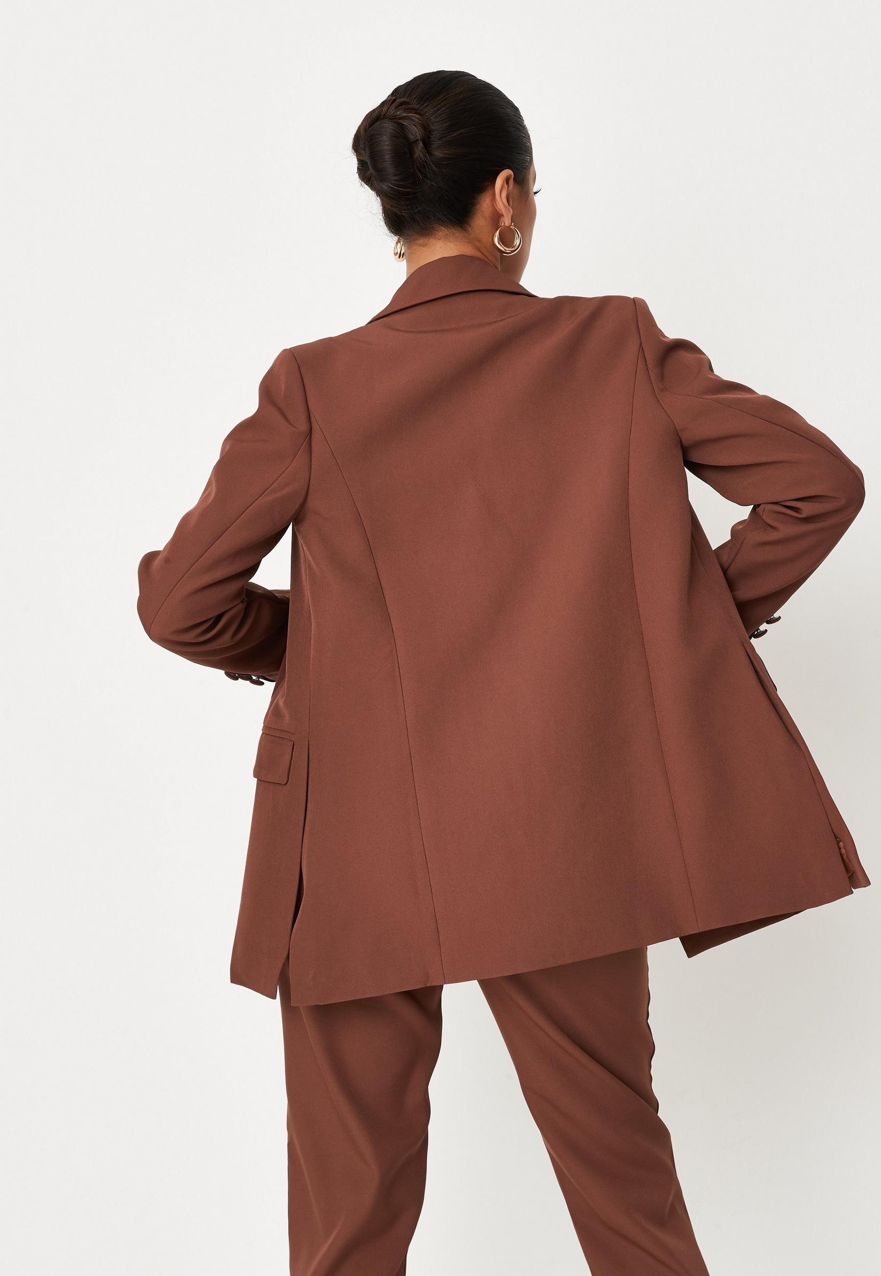 Tall Chocolate Longline Tailored Blazer | Missguided (UK & IE)