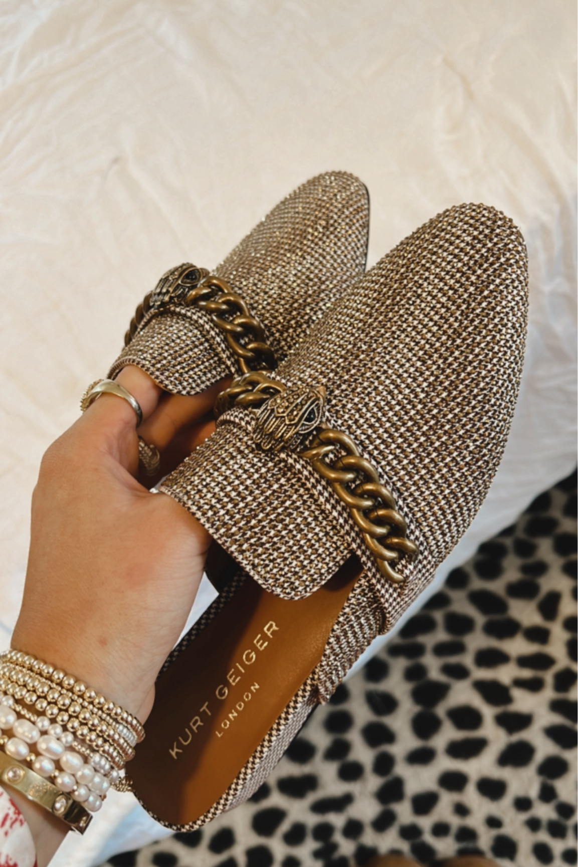 Kurt Geiger mules
#boujeebumpkin