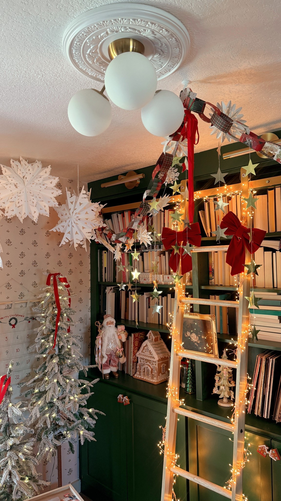 Paper chain supplies