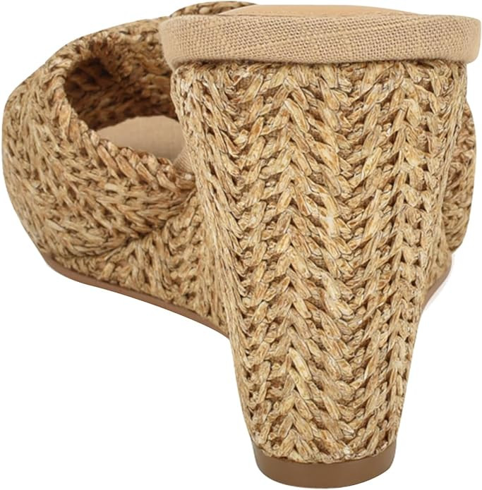 Nine West Women's Nikhil Wedge Sandal | Amazon (US)