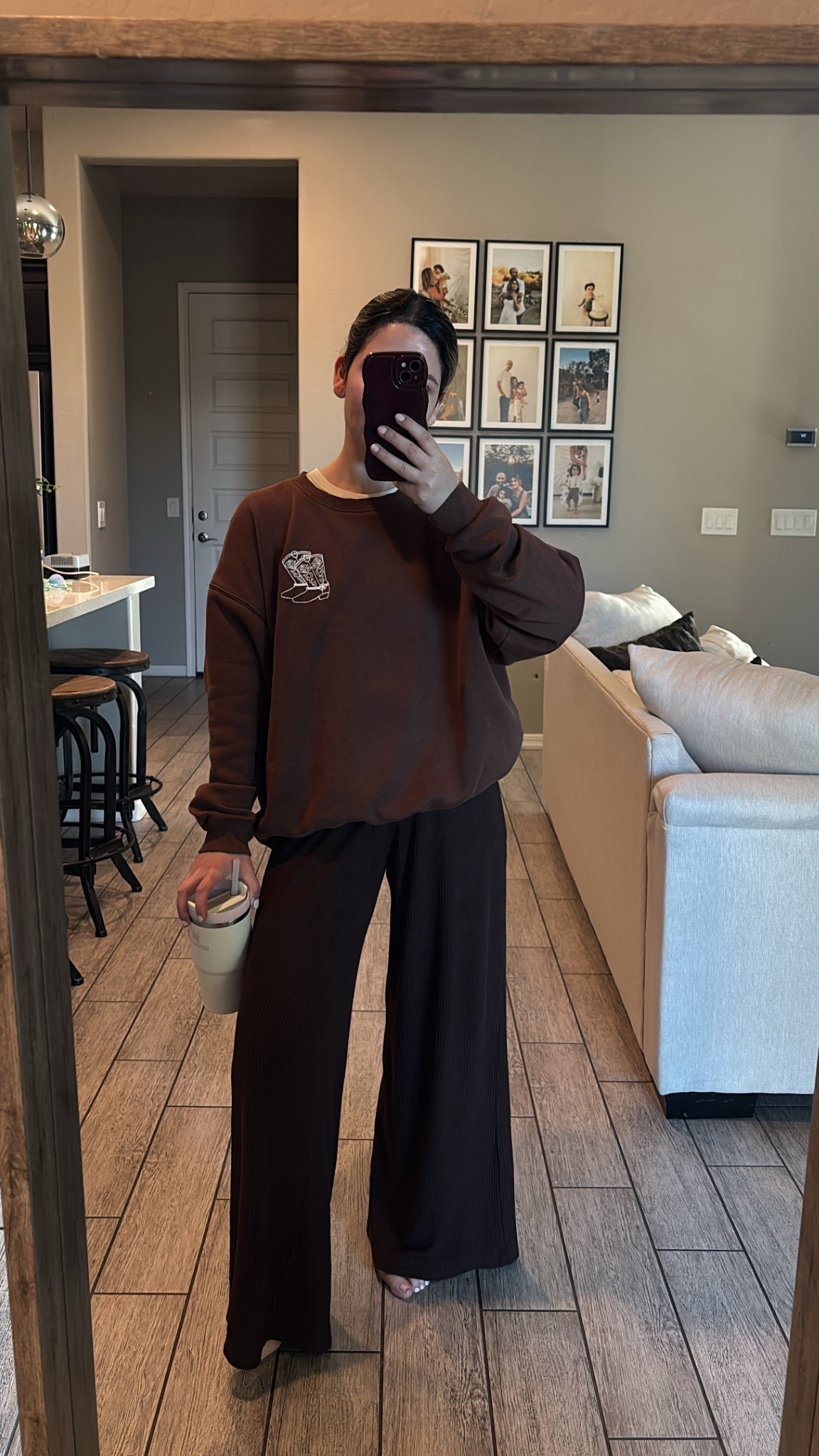 XS pants & M sweater 



#LTKootd #LTKmomlife #LTKSaleAlert