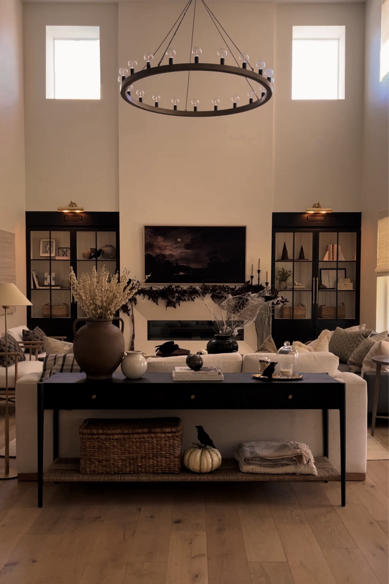 Living room- Halloween edition 

#LTKHome #LTKHalloween #LTKSeasonal