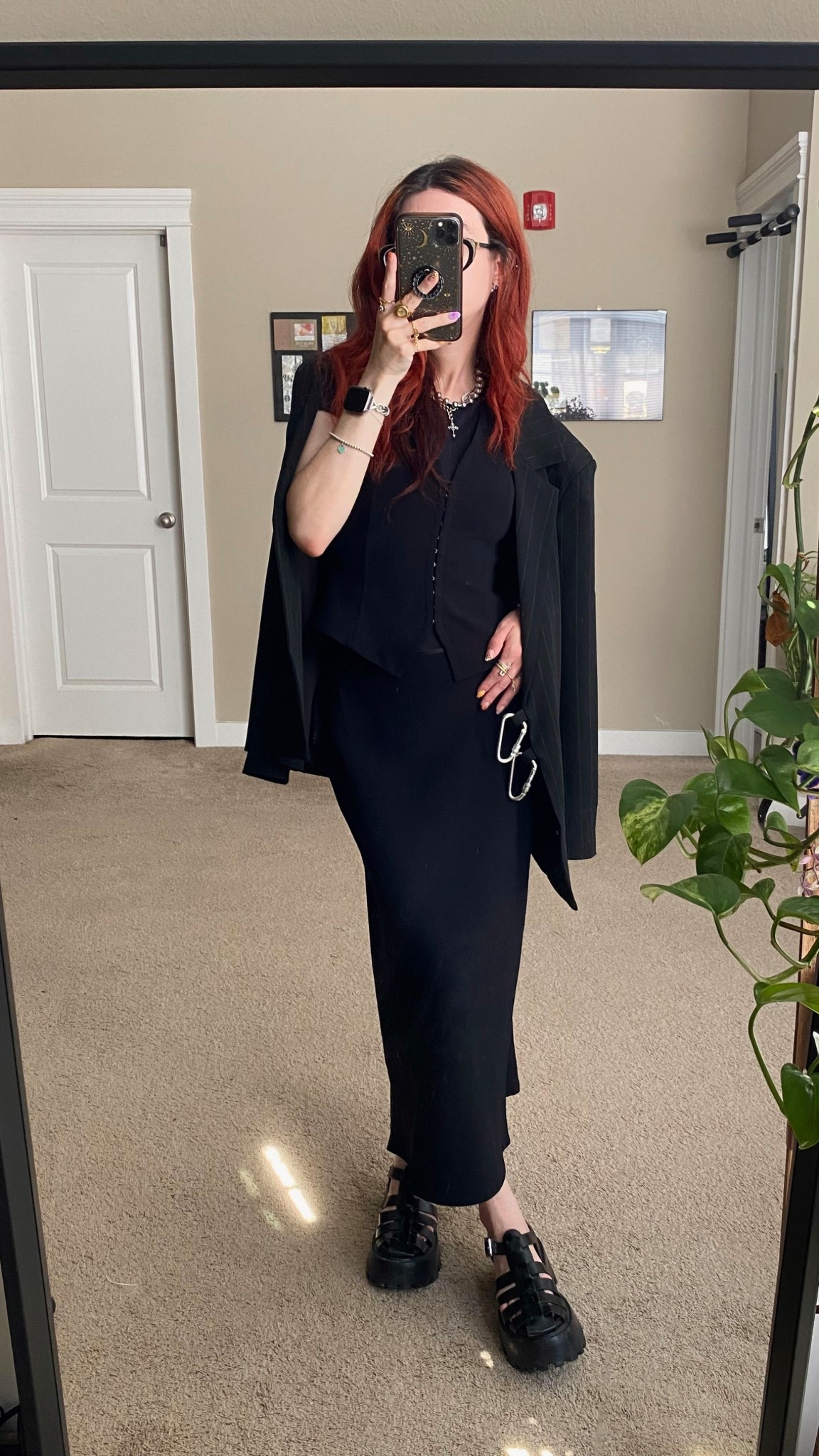 all black outfit for work 🖤 wearing small bodysuit, XS vest, and size 2 in the skirt!  carabiner blazer is asos but sold out now. similar shoes linked! 

all black outfits, all black, work style, aritzia style, aritzia outfits, corporate goth

#LTKWorkwear #LTKStyleTip #LTKSeasonal