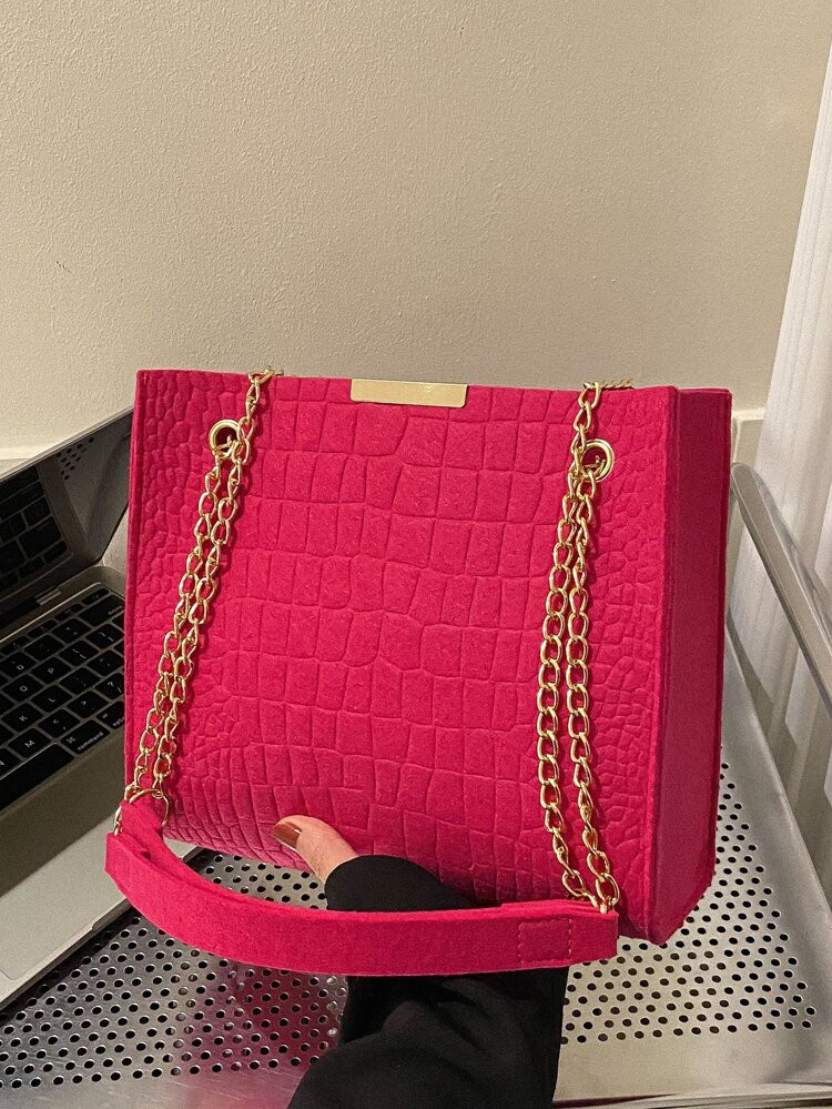 Crocodile Embossed Square Bag No-closure Chain Polyester
       
              
              $7.... | SHEIN