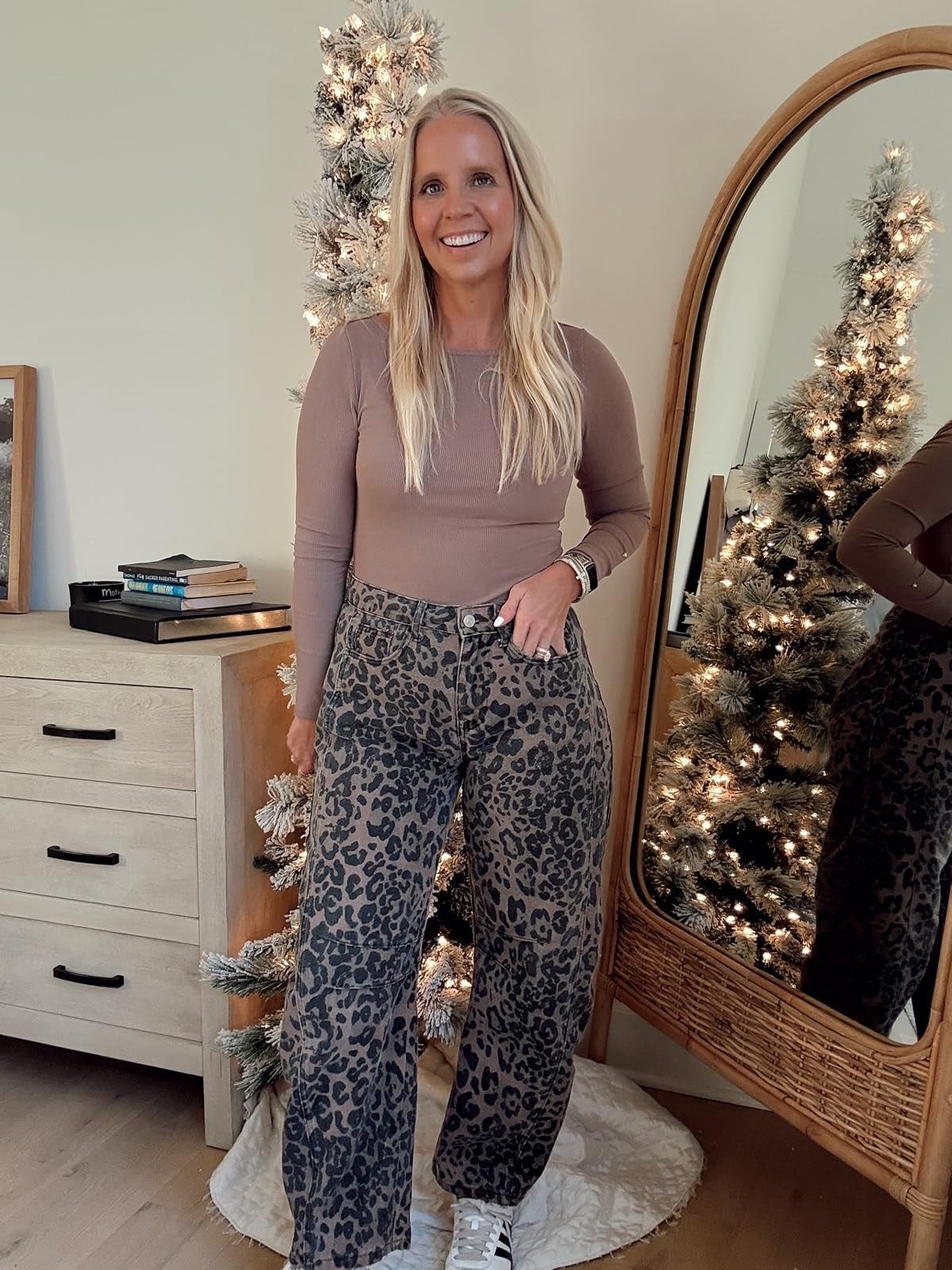 I'm wearing a medium in the barrel pants and a small in the ribbed boatneck long sleeve. The whole look available on Amazon !

#LTKOver40 #LTKFindsUnder50 #LTKShoeCrush