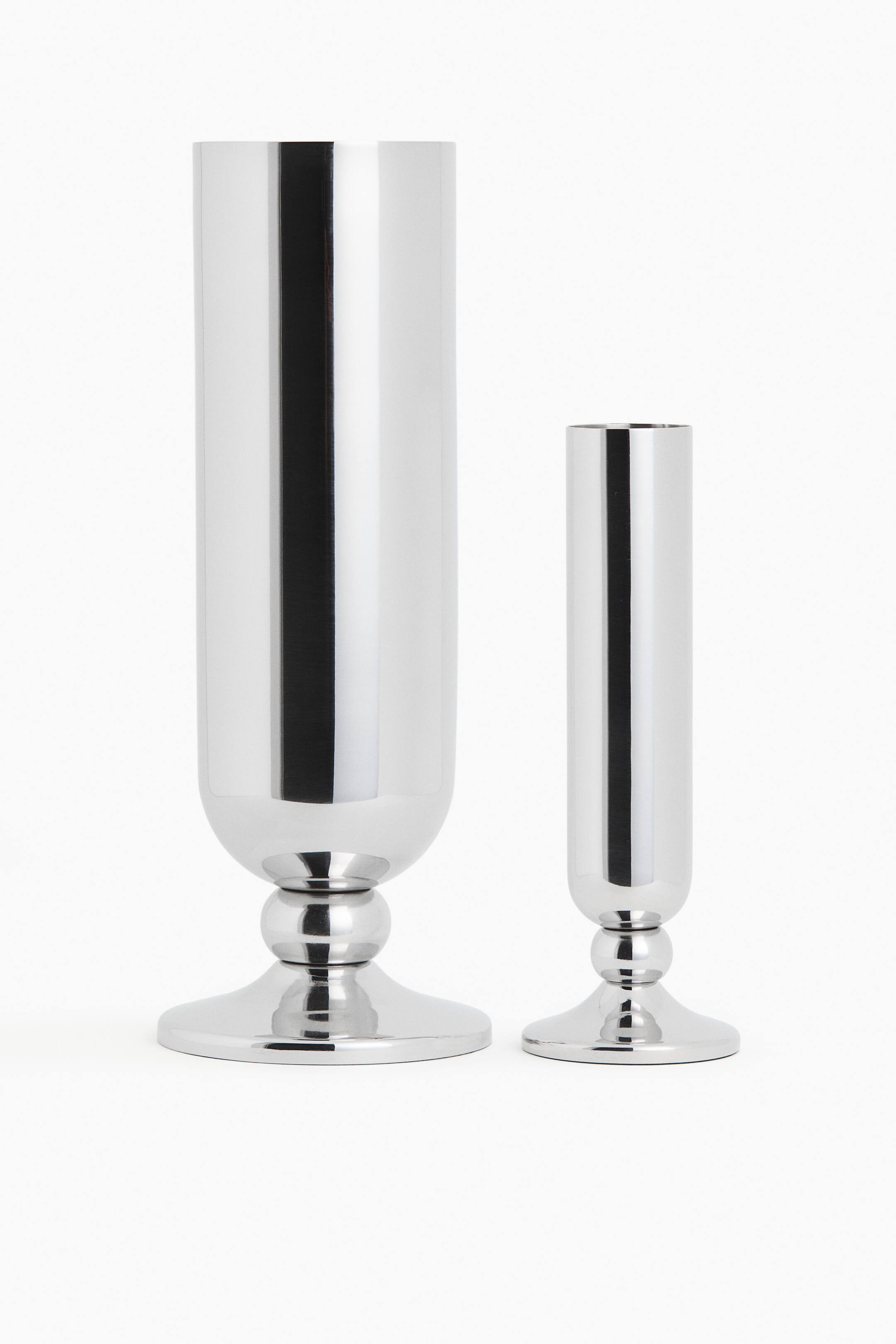 Footed stainless steel vase | H&M (UK, MY, IN, SG, PH, TW, HK)