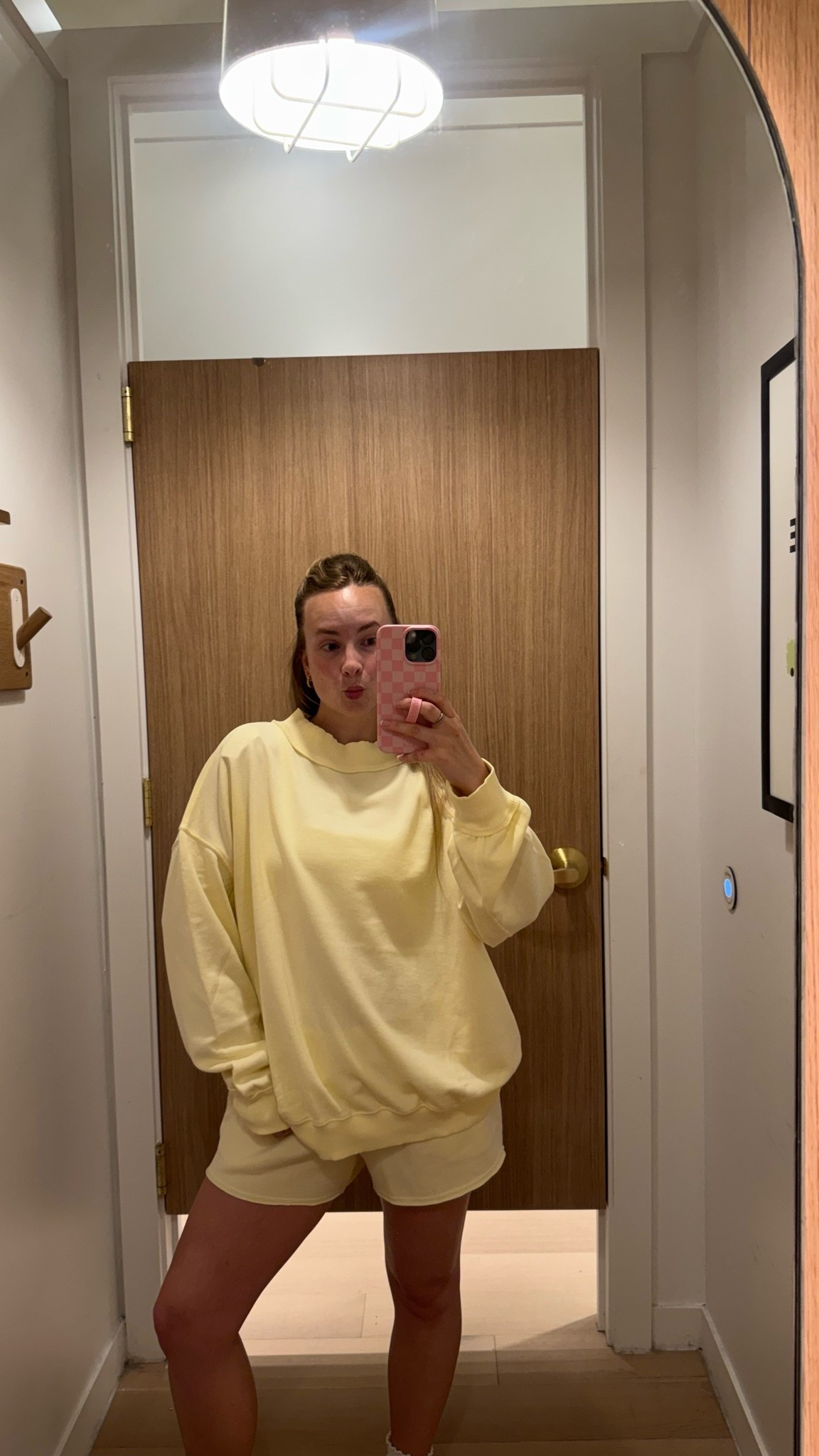 Butter yellow cozy set! Wearing S in sweatshirt + S in shorts

#LTKootd