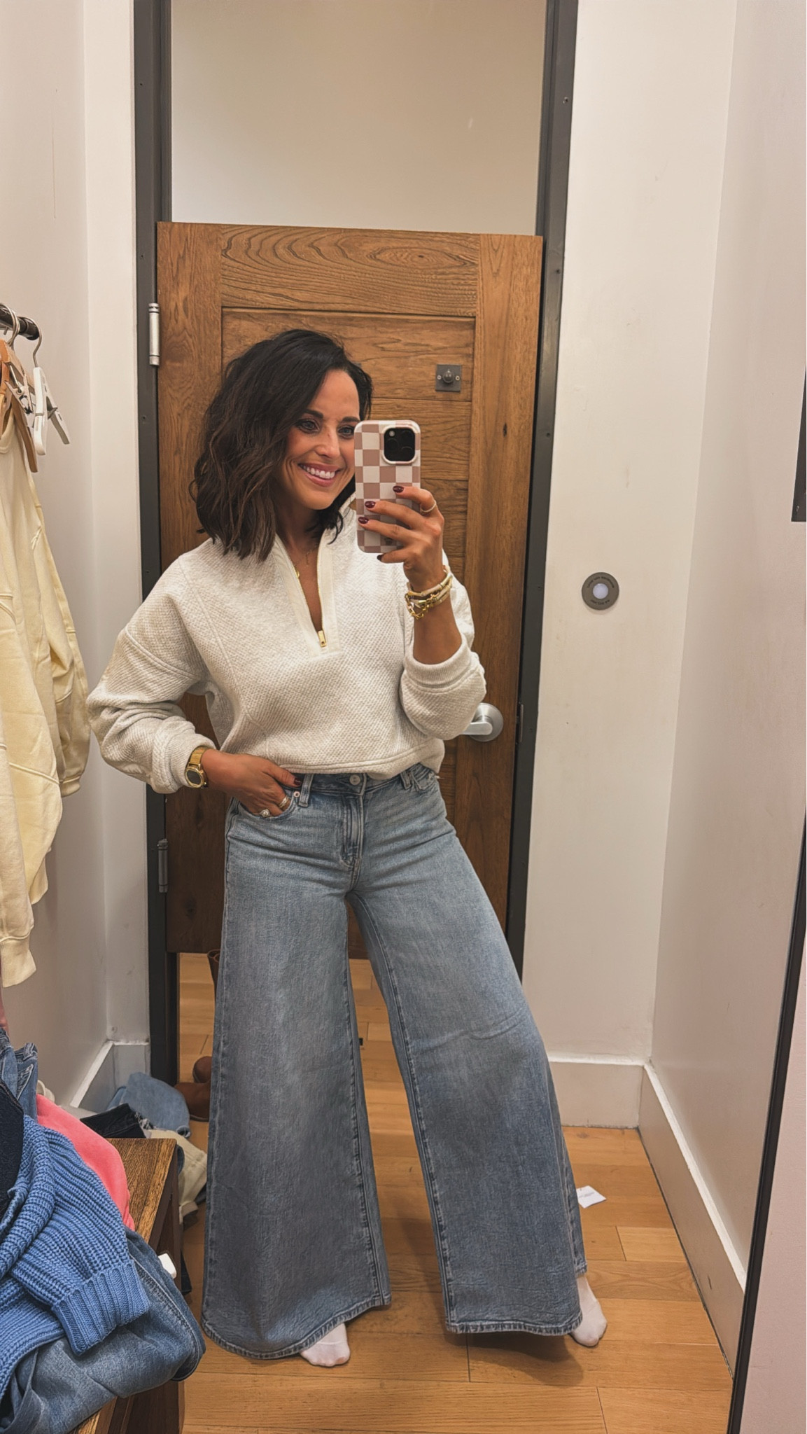 Loving this half zip pull over! Perfect for everyday wear! Great for running errands mom outfits everyday wear causal date night teacher outfits women's fashion VintagePickin 

#LTKdayinmylife #LTKootd #LTKmomlife