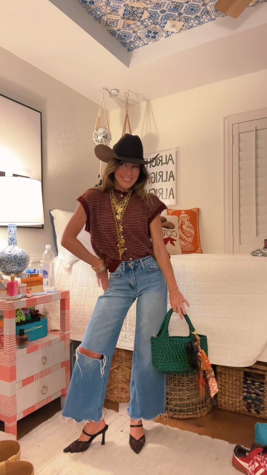 Fun little fall outfit! 
I’m 5’2 wearing a small in the top & a 24 in the jeans. My bag is from TJMaxx and the dress in the beginning is from Cocolillys: Serena Athletic Dress - Orange Sherbet Dot (I’m wearing the XS)

https://cocolillys.com/products/serena-athletic-dress-lemonade-copy?_pos=15&_sid=08cbb0c33&_ss=r

#LTKWorkwear #LTKStyleTip #LTKFindsUnder100