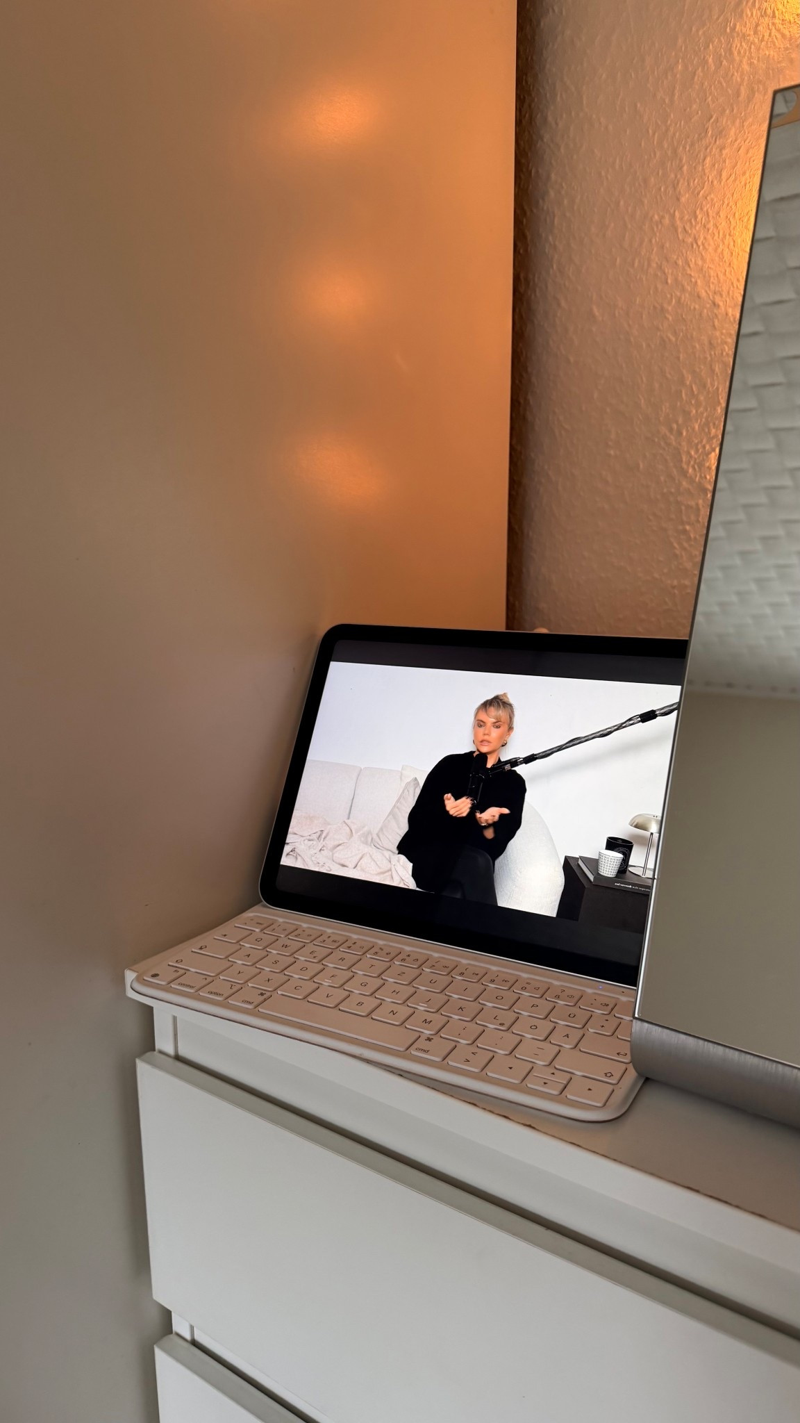 Ipad Tastatur & Hülle

#LTKdeutschland #LTKgiftguide #LTKeurope