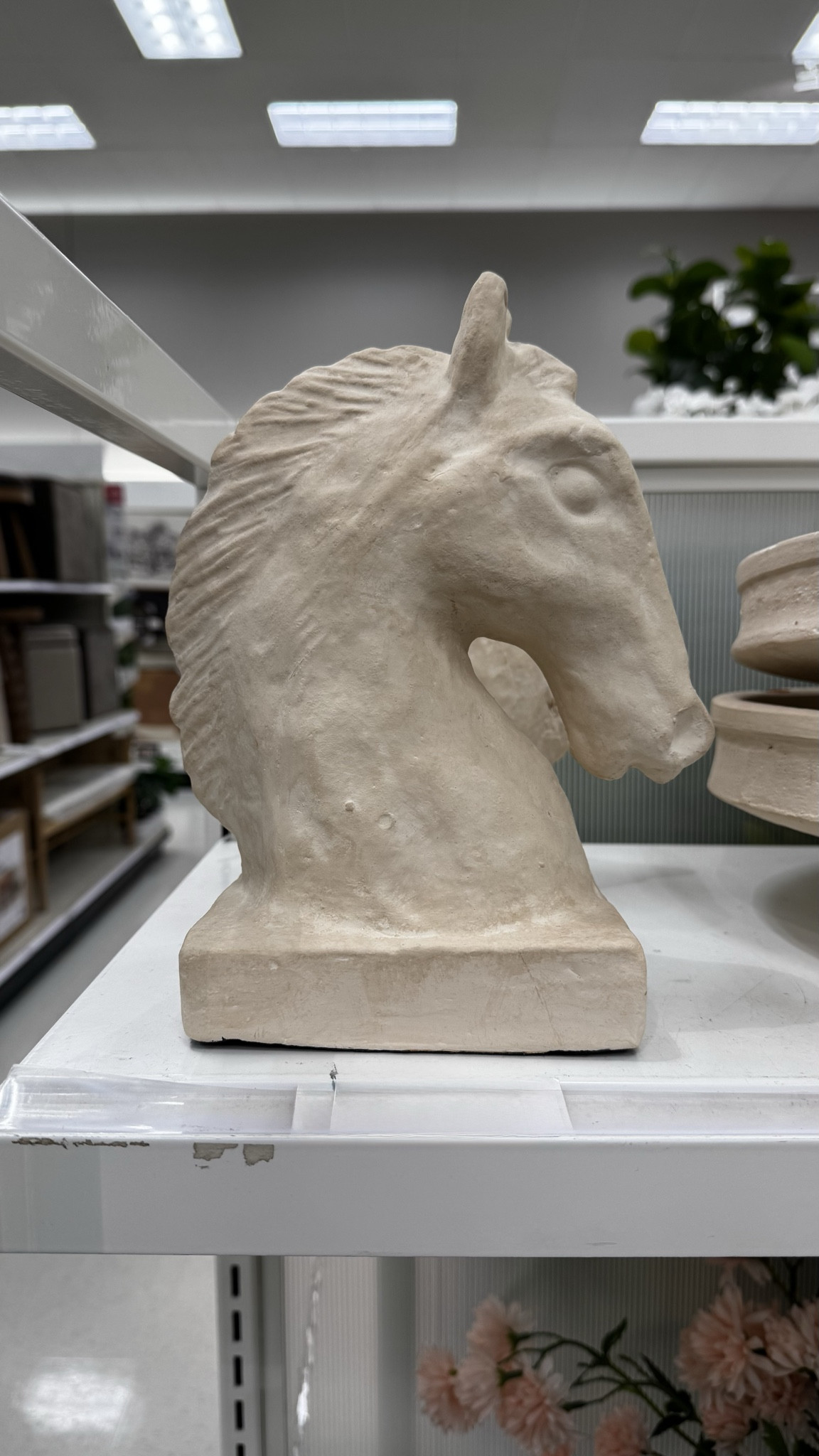 I never saw a horse bust I didn’t like! 

#LTKHome