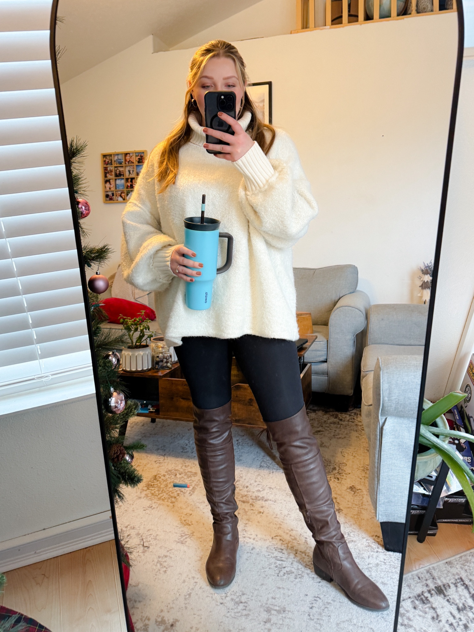 It’s the week inbetween Christmas & New Years. Of course I’m going to want to be cozy 24/7 with my hydration right next to me. I’m excited for 2024, are you?

This sweater is Free People. I linked similar ones from their site. Anything oversized from people I stick to m/l sizing because they are very oversized  

#LTKHoliday #LTKhome #LTKmidsize