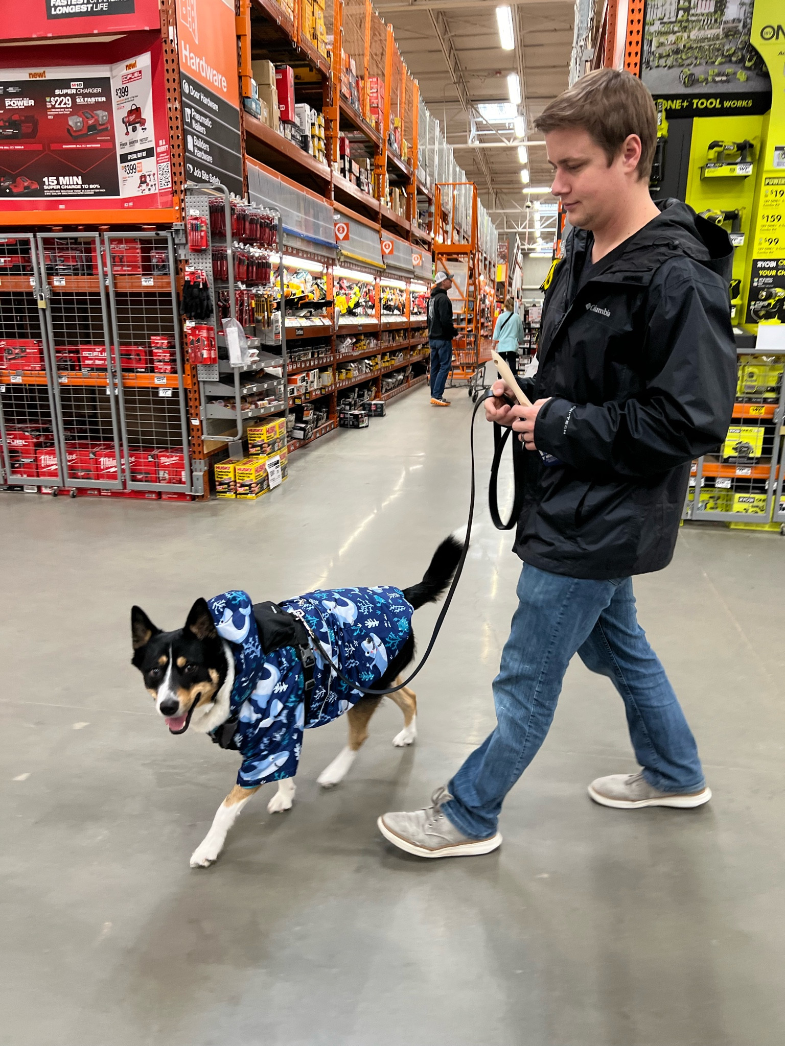 🌧️The rain doesn’t have to go away because it means Zoey gets to wear her ADORABLE rain jacket 🤩😍

SHOP HER LOOK & Jake’s 

#LTKMostLoved #LTKmidsize #LTKmens