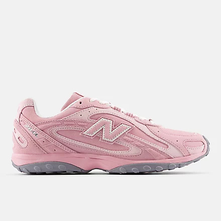 204L | New Balance Athletics, Inc.