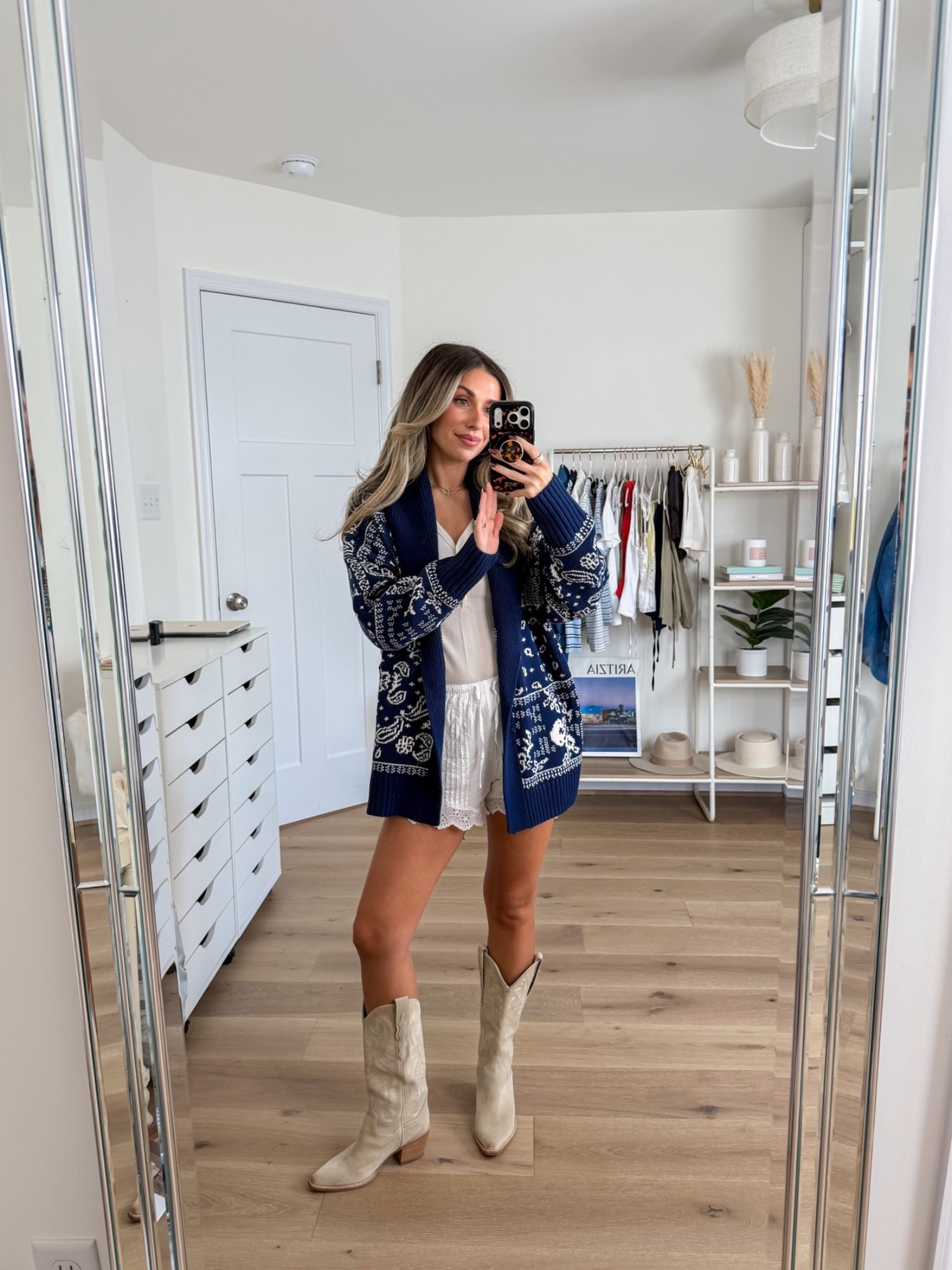 easy early fall outfit 
+ size small in the bandana cardigan 
+ size xs in the Henley 
+ size xs in the shorts 
+ boots are true to size

#LTKgrwm #LTKootd #LTKPetite
