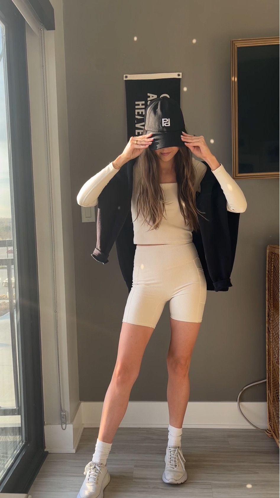 Princess Polly just launched their first activewear line and I’m OBSESSED!! 🖤🫶🏼 use code AVERYPP for 20% off!

#LTKfindsunder50 #LTKfindsunder100 #LTKfitness