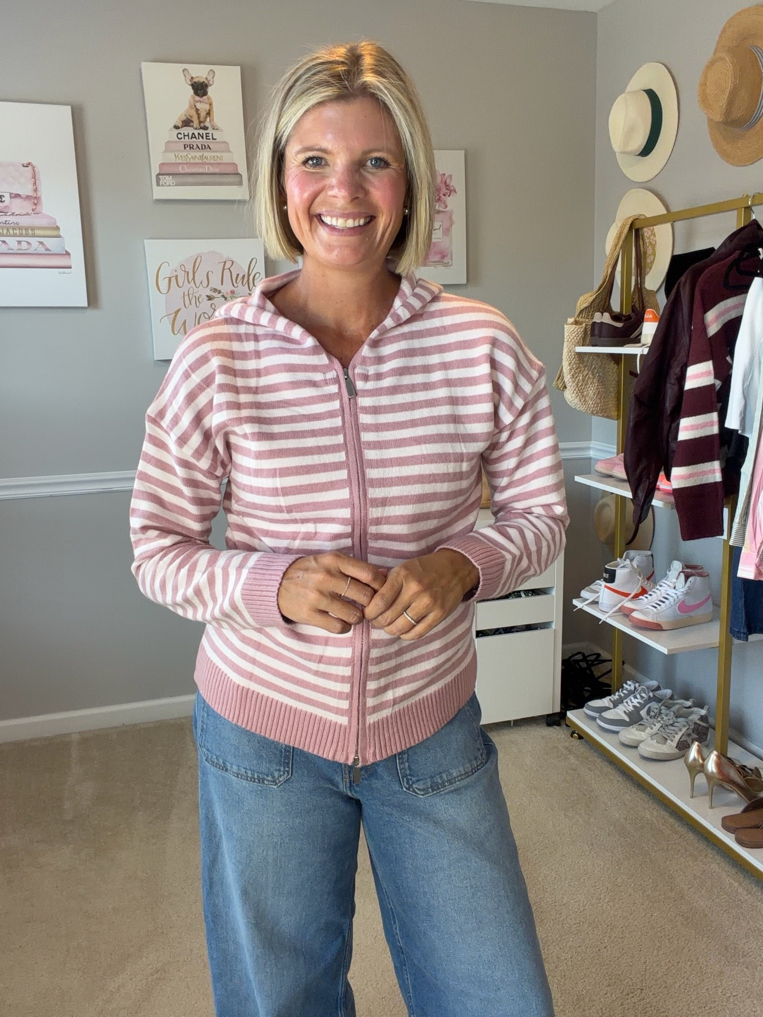 Full zip stripped sweater with hood TTs

#LTKMidsize #LTKOver40 #LTKootd