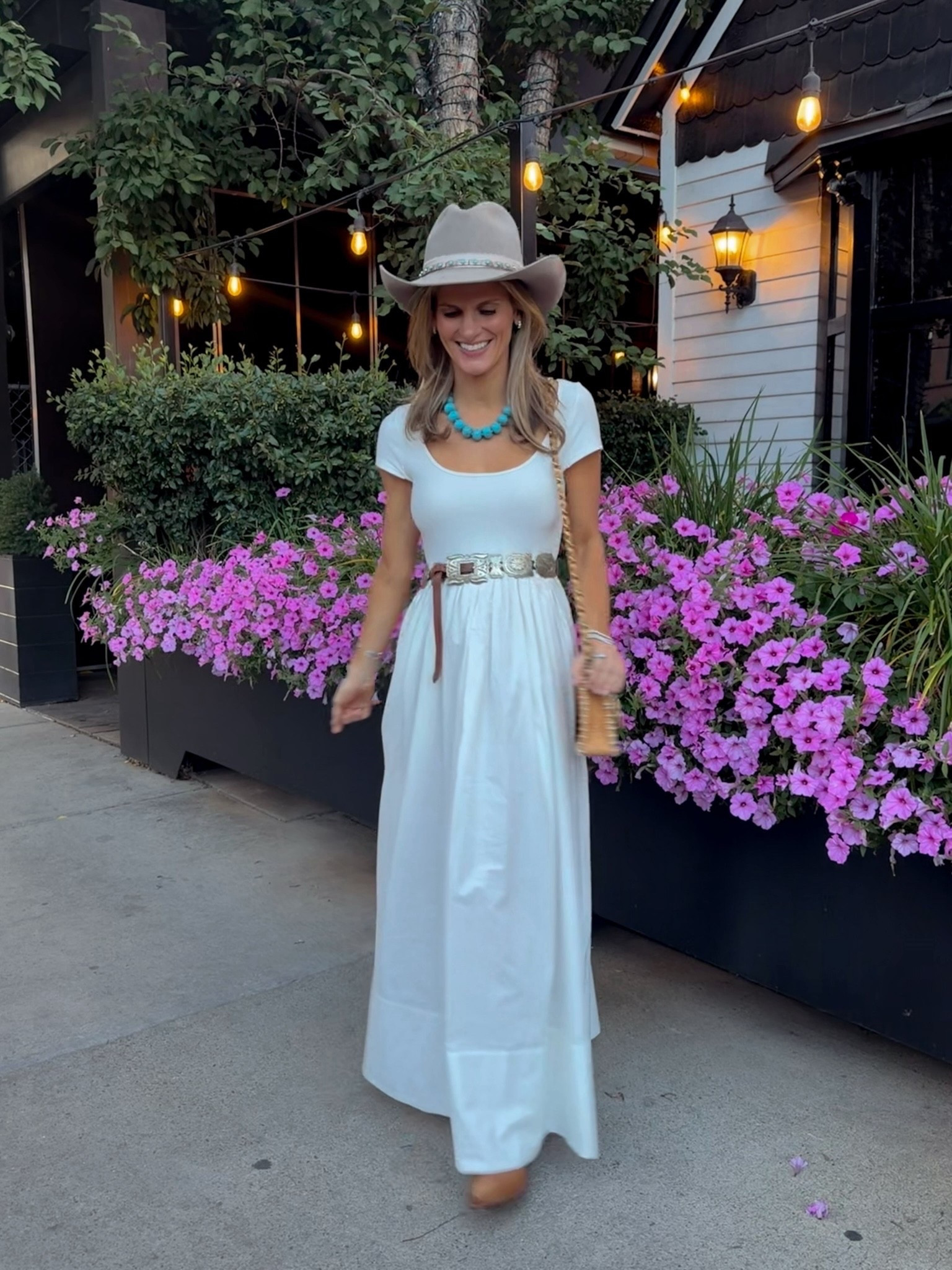 Aspen dinner outfit w concho belt