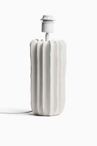 H & M - Tischlampe mit reaktiver Glasur - Weiß - Zuhause | H&M (DE, AT, CH, NL, FI)