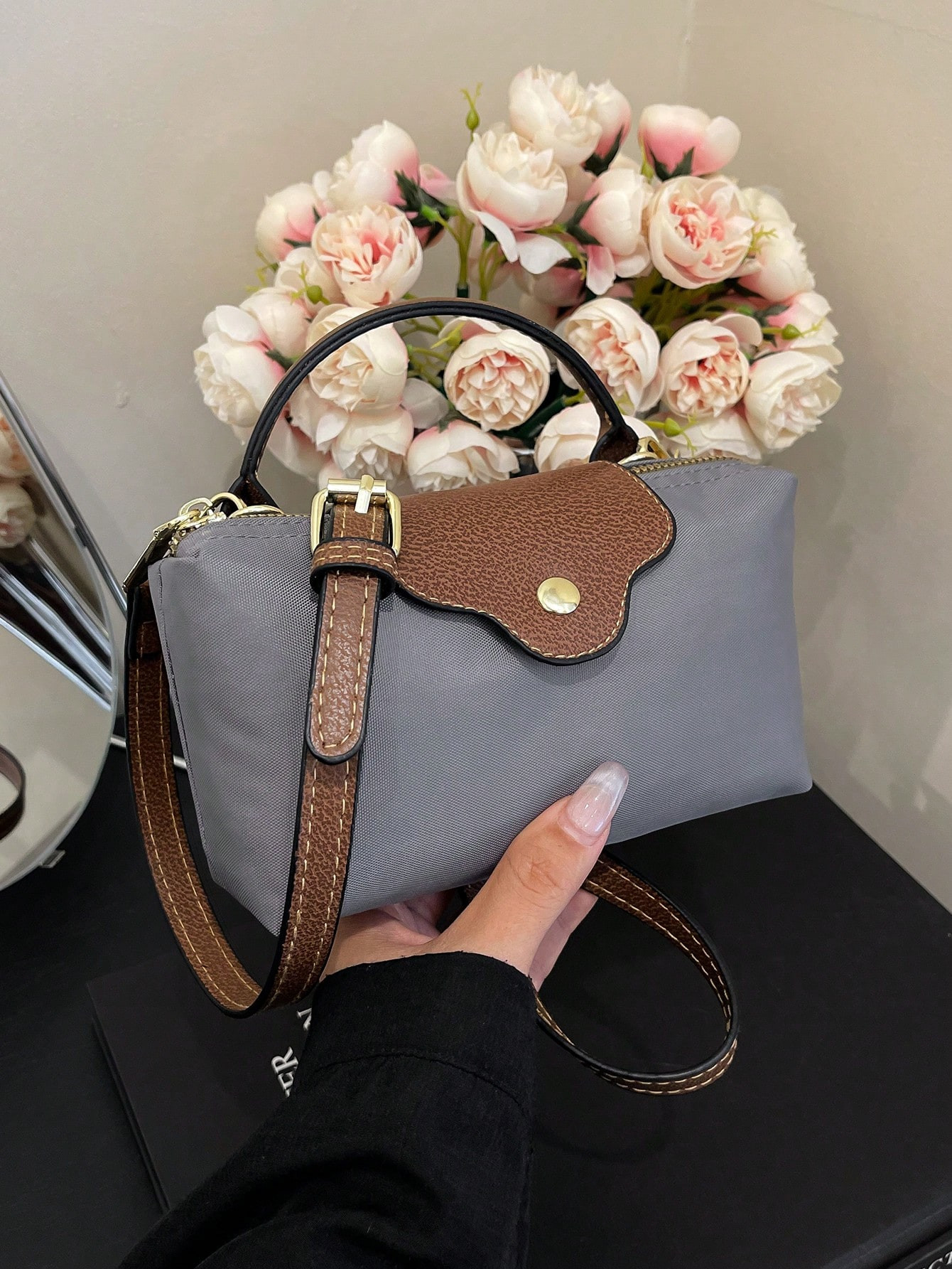 New Women Nylon Casual Solid Color Tote Bag, Shoulder Bag, Crossbody Bag | SHEIN