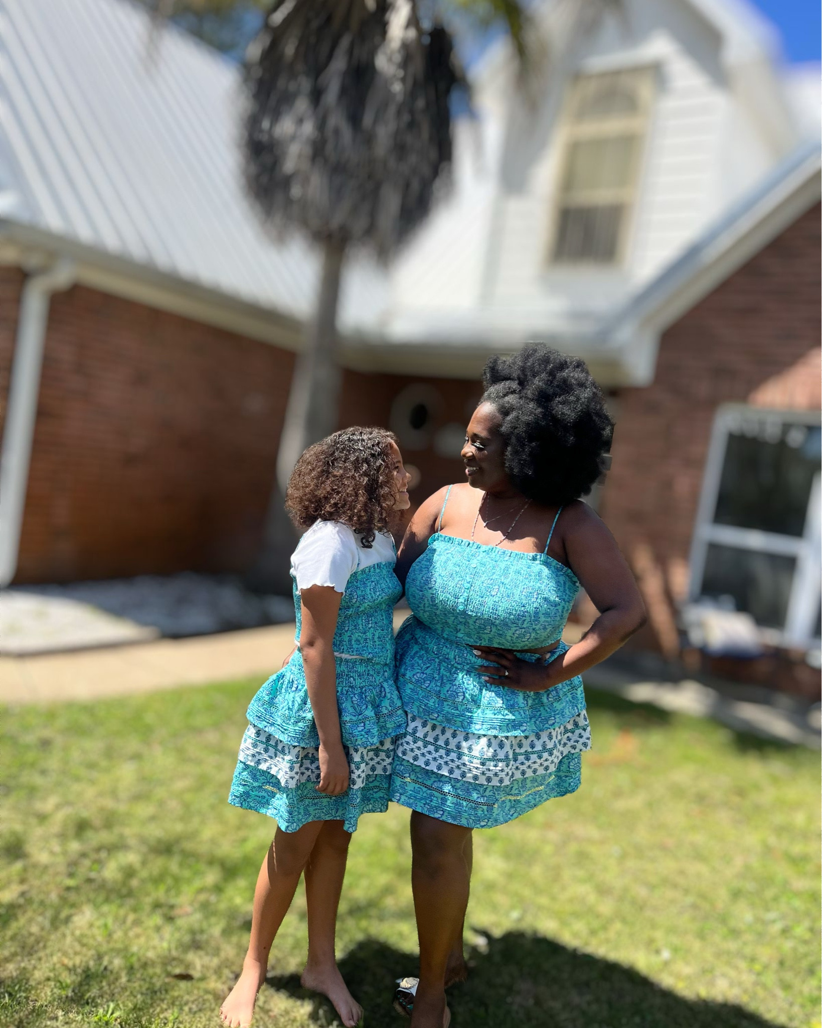 @Target Roller Rabbit x Target 

Matching Mommy and me sets

I am wearing the L top and bottom.
My daughter is wearing the M top and bottom.

I am size 17/18 | 5’5 | 38J bra

#LTKPlusSize #LTKmomlife #LTKKids