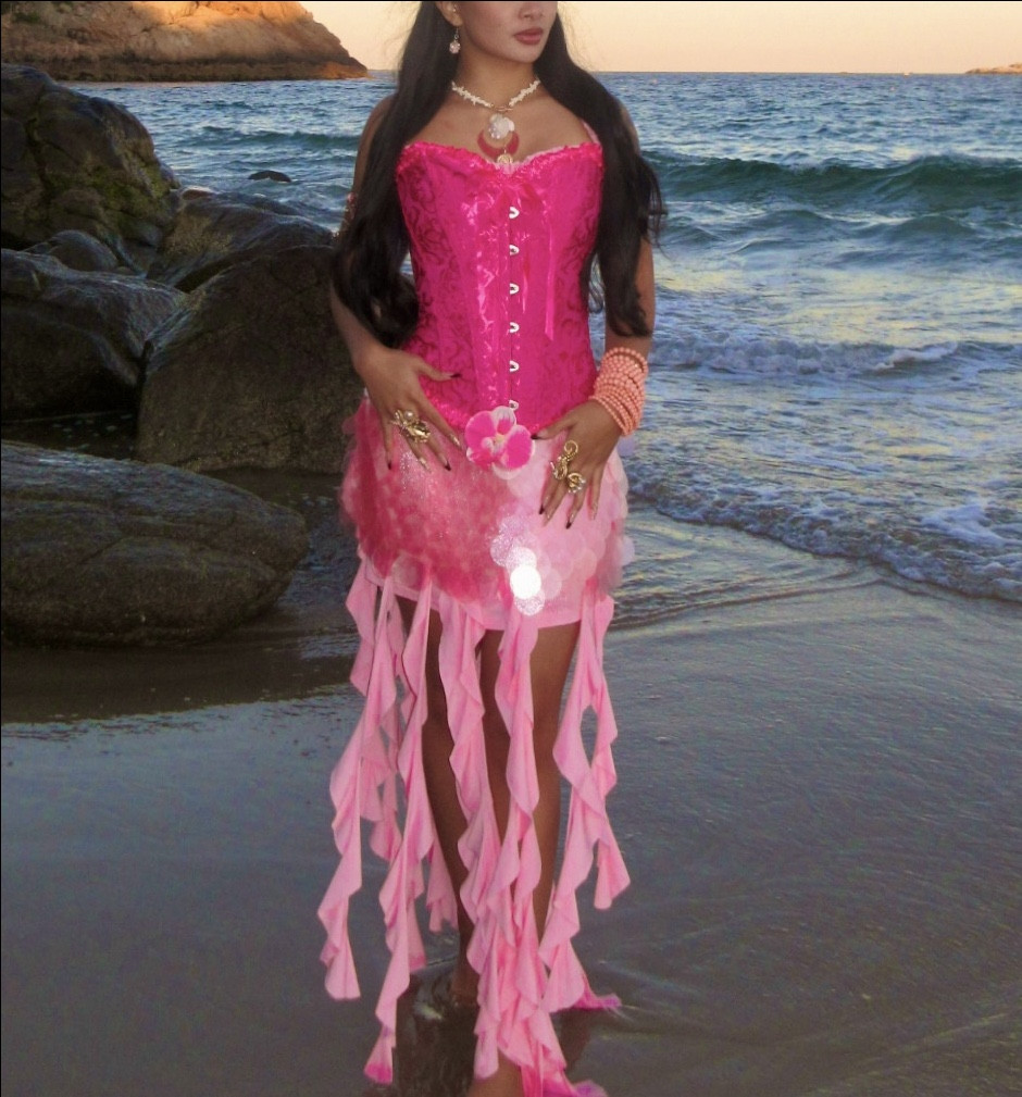 𝘛𝘏𝘌 𝘚𝘜𝘔𝘔𝘌𝘙 𝘐 𝘛𝘜𝘙𝘕𝘌𝘋 𝘐𝘕𝘛𝘖 𝘈 𝘔𝘌𝘙𝘔𝘈𝘐𝘋 🧜‍♀️ 🌊 💖

https://www.shopltk.com/explore/anishaespinosa

Amazon fashion, pink aesthetic, beach sunset photos photoshoot inspo, mermaid aesthetic, mermaid core

#LTKPetite #LTKStyleTip #LTKBeauty