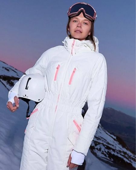 Ski jacket / ski jumpsuit / ski trip / winter outfits / snow clothes / snow outfits / winter outfits / park city / Utah / Vail / aspen 

#LTKSeasonal #LTKstyletip #LTKtravel