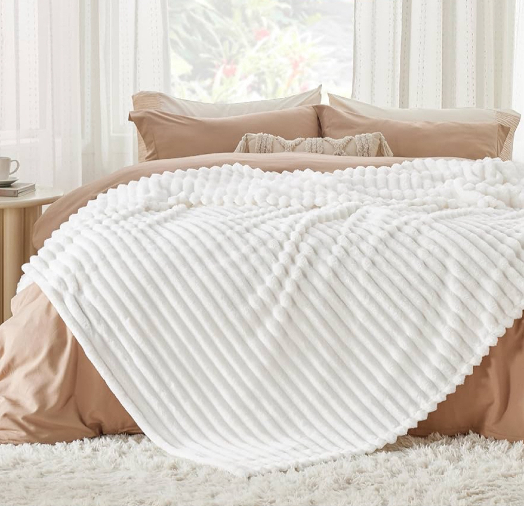 Run don’t walk 

Bedsure Blankets Queen Size for Bed - Super Soft Cozy Blankets for Women, Cute Large Fleece Blanket for Girls, many colors available 


#LTKSeasonal #LTKHome #LTKSaleAlert