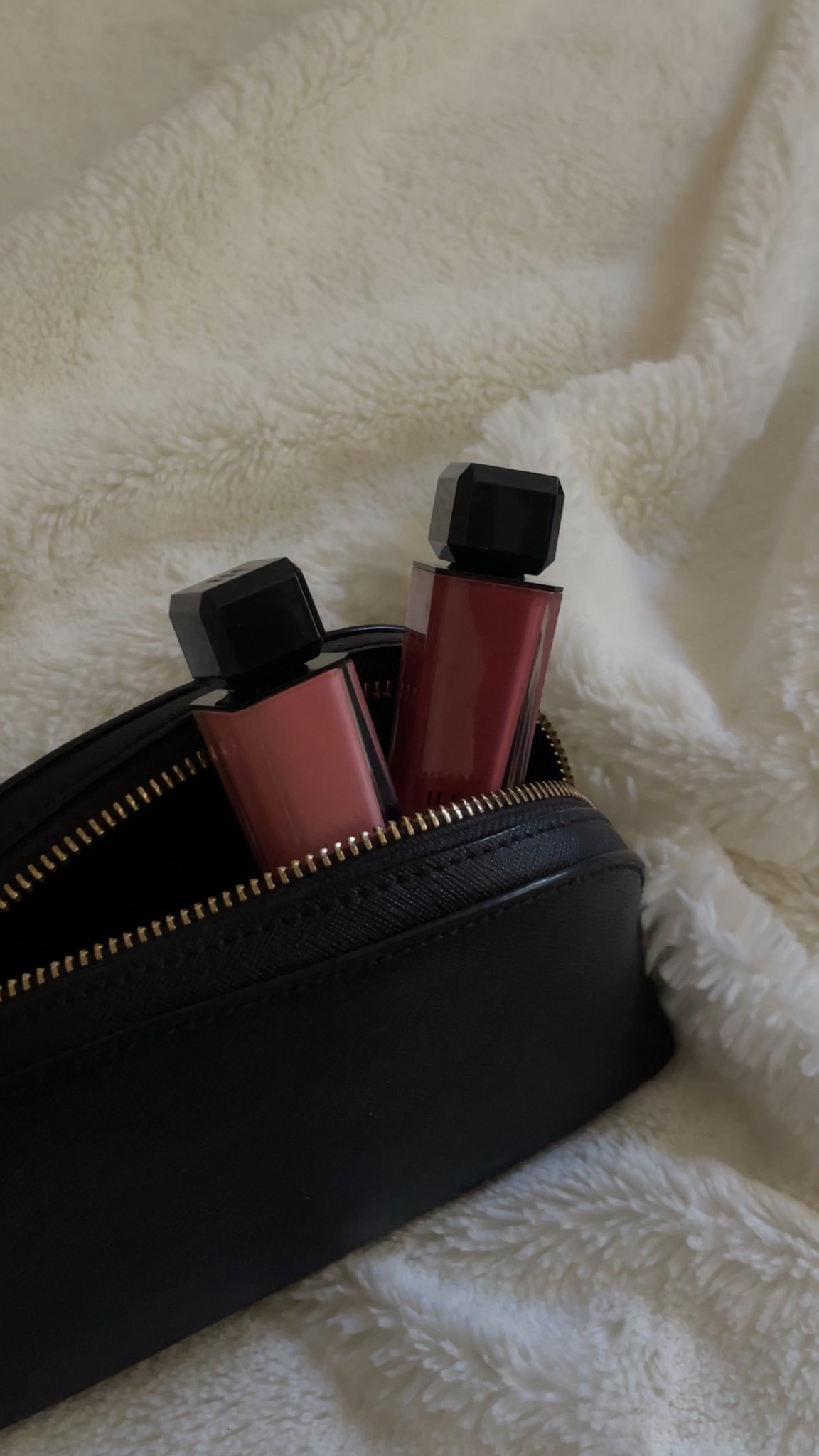 Hera Sensual Nude Gloss in Lingere and Cherish 

#LTKBeauty