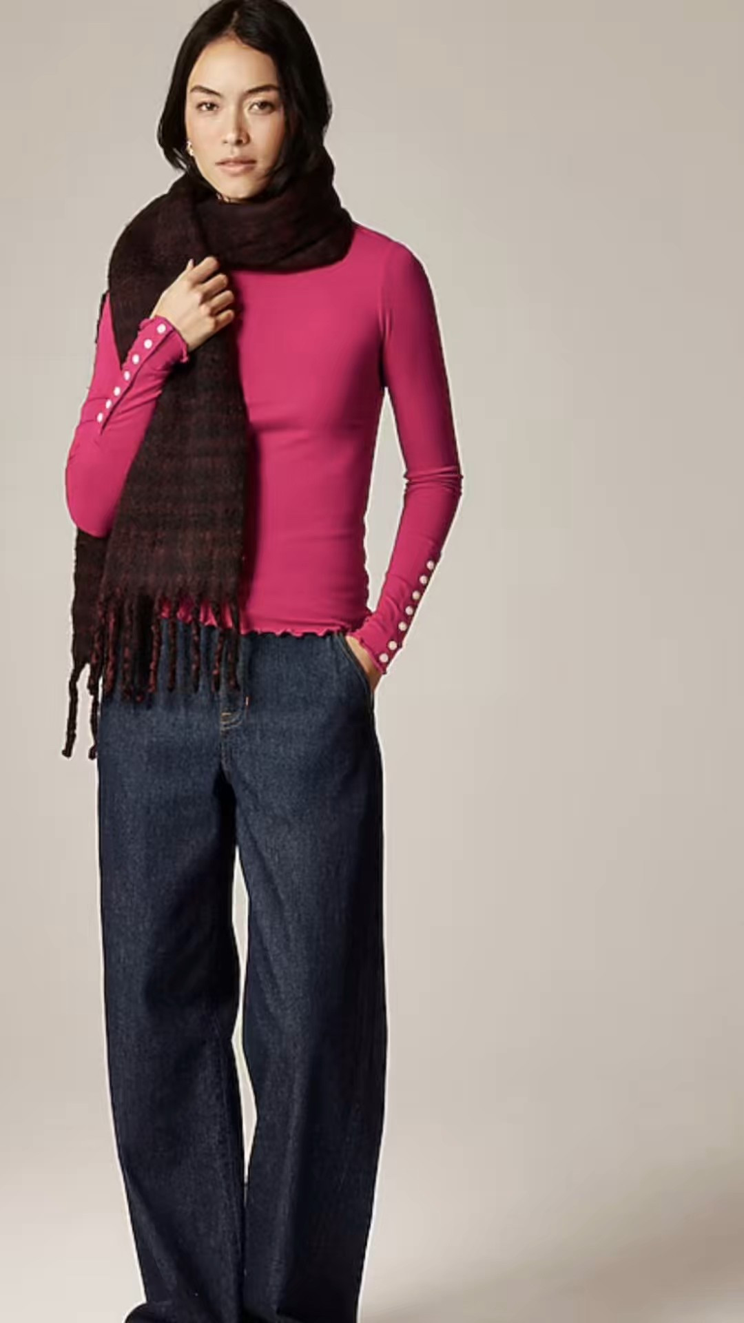 Refined rib long-sleeve T-shirt with button cuffs

🔗https://bit.ly/RBHOUSEWIFE

RealBoringHousewife on LTK
👉🏽Follow
🛎️Subscribe
💋Make your Wishlist

#LTKootd #LTKSeasonal #LTKSaleAlert