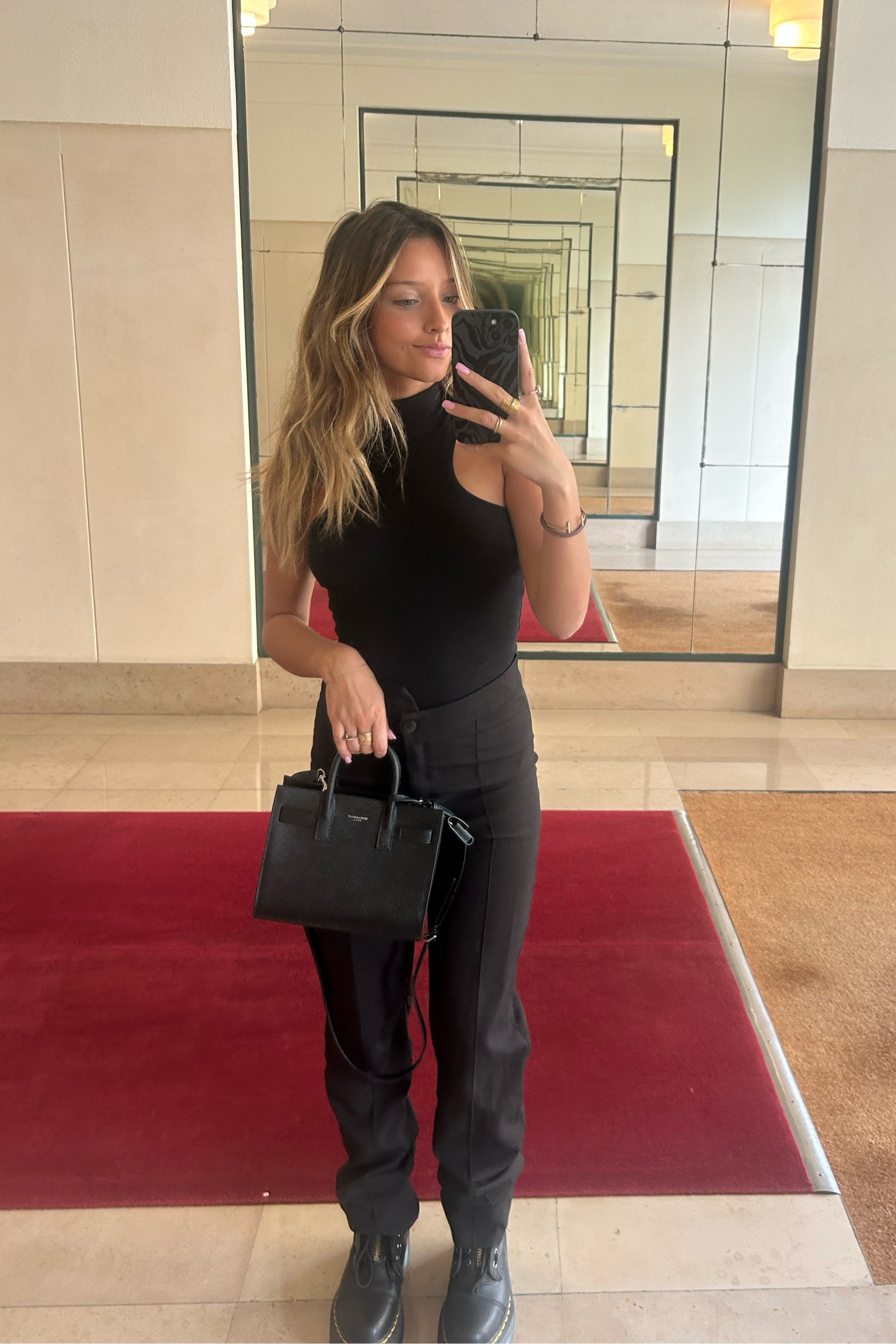 Black ootd . #ysl#blackootd#black#bag

#LTKSeasonal #LTKunder100 #LTKeurope
