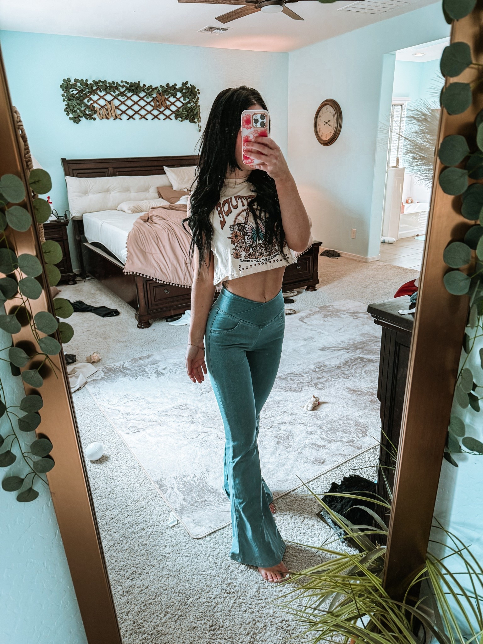 Casual OOTD of a millennial mom over 30 🤩

#LTKPetite #LTKFindsUnder100 #LTKFindsUnder50