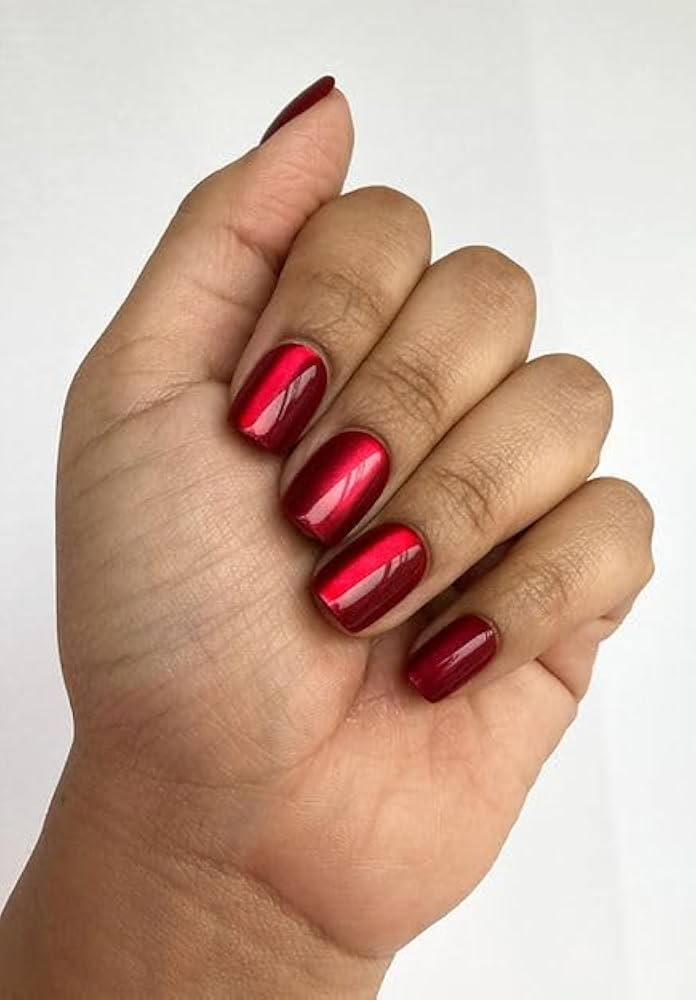 Wine Red Press on Nails,WOOYAS Short Square Cat Eye False Nails Glossy Full Cover Glue on Nails f... | Amazon (US)