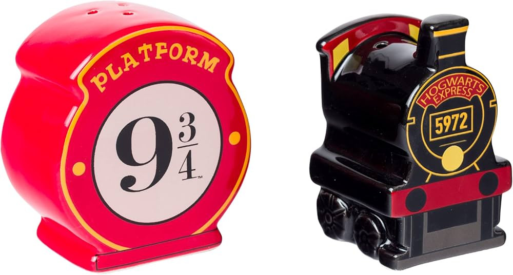 Silver Buffalo Harry Potter Hogwarts Express Platform 9 3/4 Ceramic Salt and Pepper Shaker | Amazon (US)