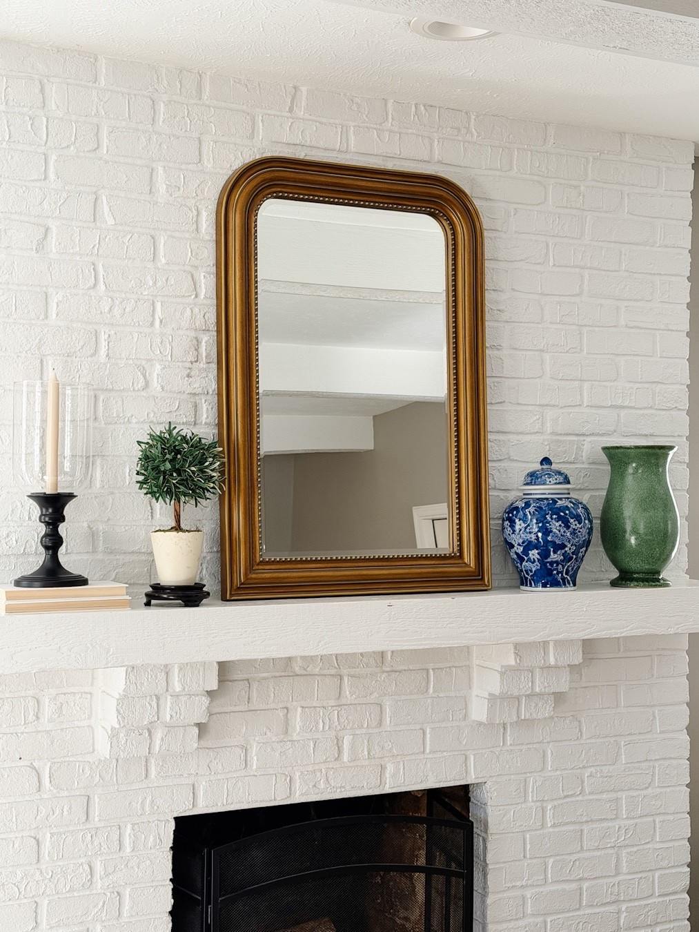 If you would have told me this vase was a handmade vintage or antique piece I would believe you!  It’s such a beautiful piece, and the color is gorgeous!  @Target does it again!

living room refresh, mantle styling, spring refresh, home decor refresh, traditional home decor, transitional home decor, coastal home decor, grand millennial home decor, spring home decor, affordable home decor, target home decor, target vase, new home decor, trending home decor, studio McGee target home decor 

#LTKHome #LTKSaleAlert