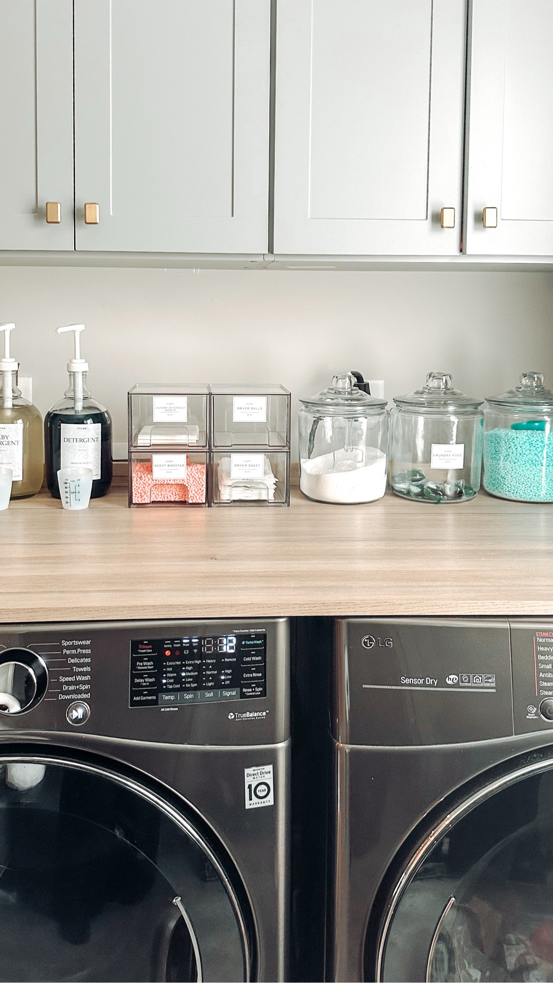 POV: You wake up before the kids and remember who you are again 😌

That quiet time hits different. Coffee in peace, no requests, no chaos… just vibes.

Tell me — what’s your favorite thing to do before your kids wake up? 👇🏽

#LTKdayinmylife #LTKmomlife #LTKmorningroutine