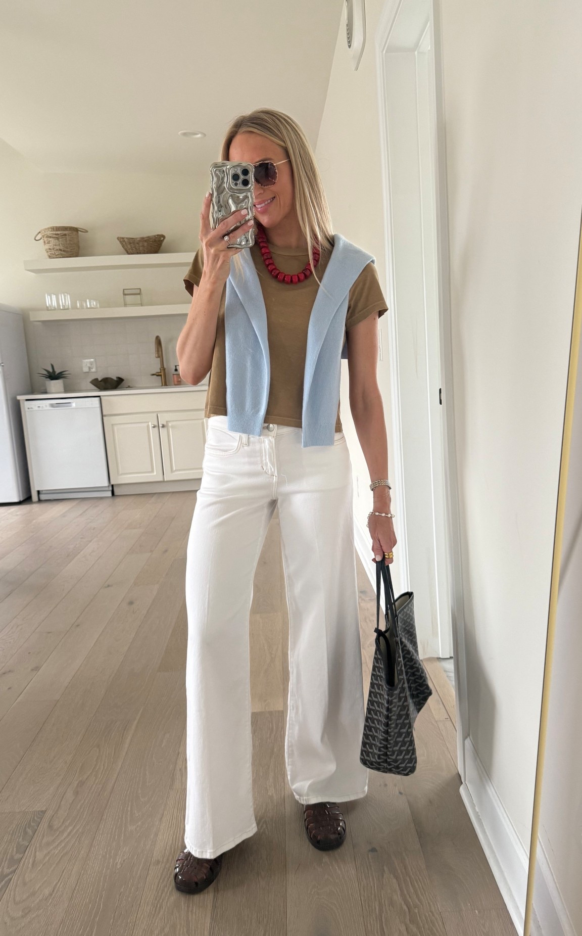 White denim - 25
Tshirt - small 
Jelly sandals
Baby blue sweater


#LTKmomlife #LTKgrwm