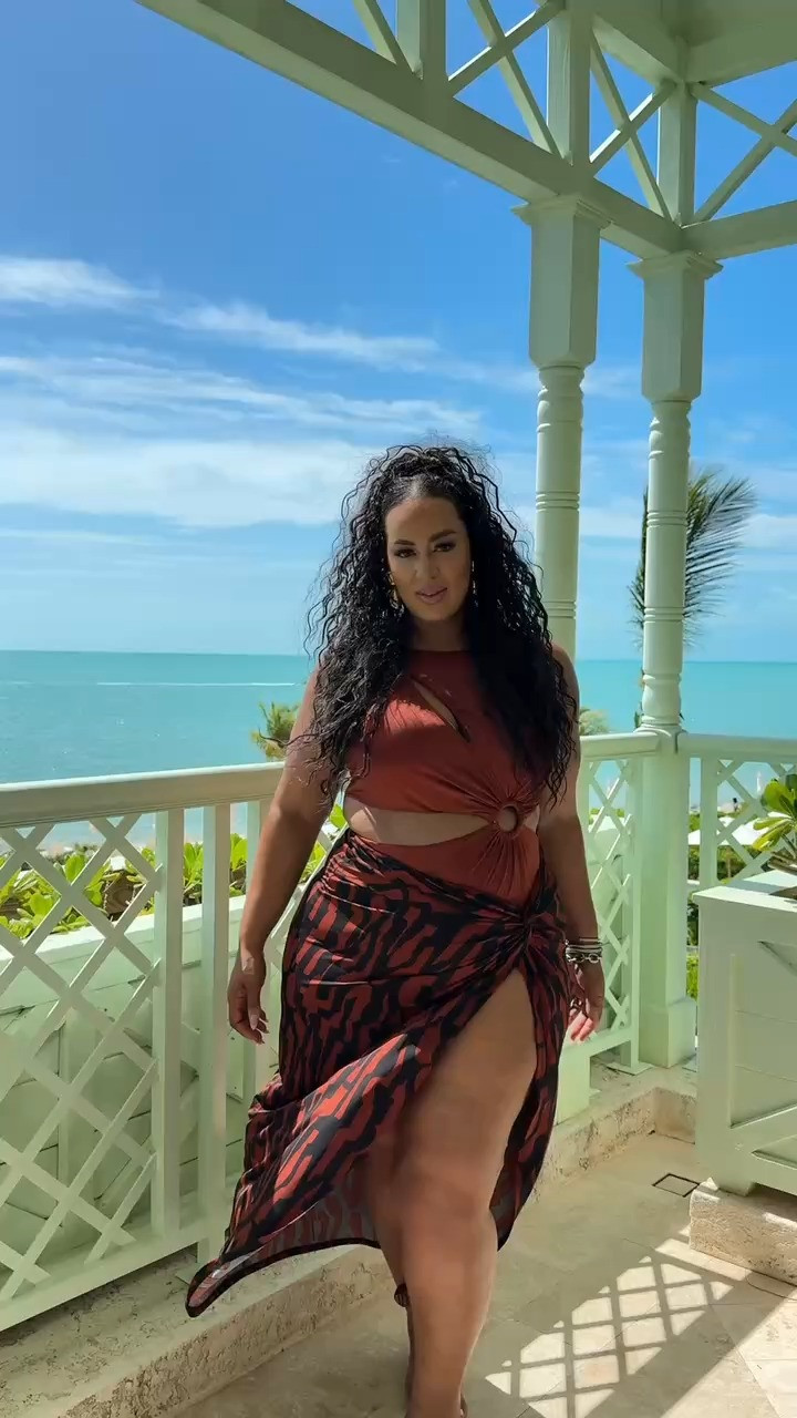 Boat day GRWM in Turks 🏝️ Choosing between two of my fave suits from @swimsuitsforall ✨ 

 #LTKPlusSize #LTKSwim #LTKTravel