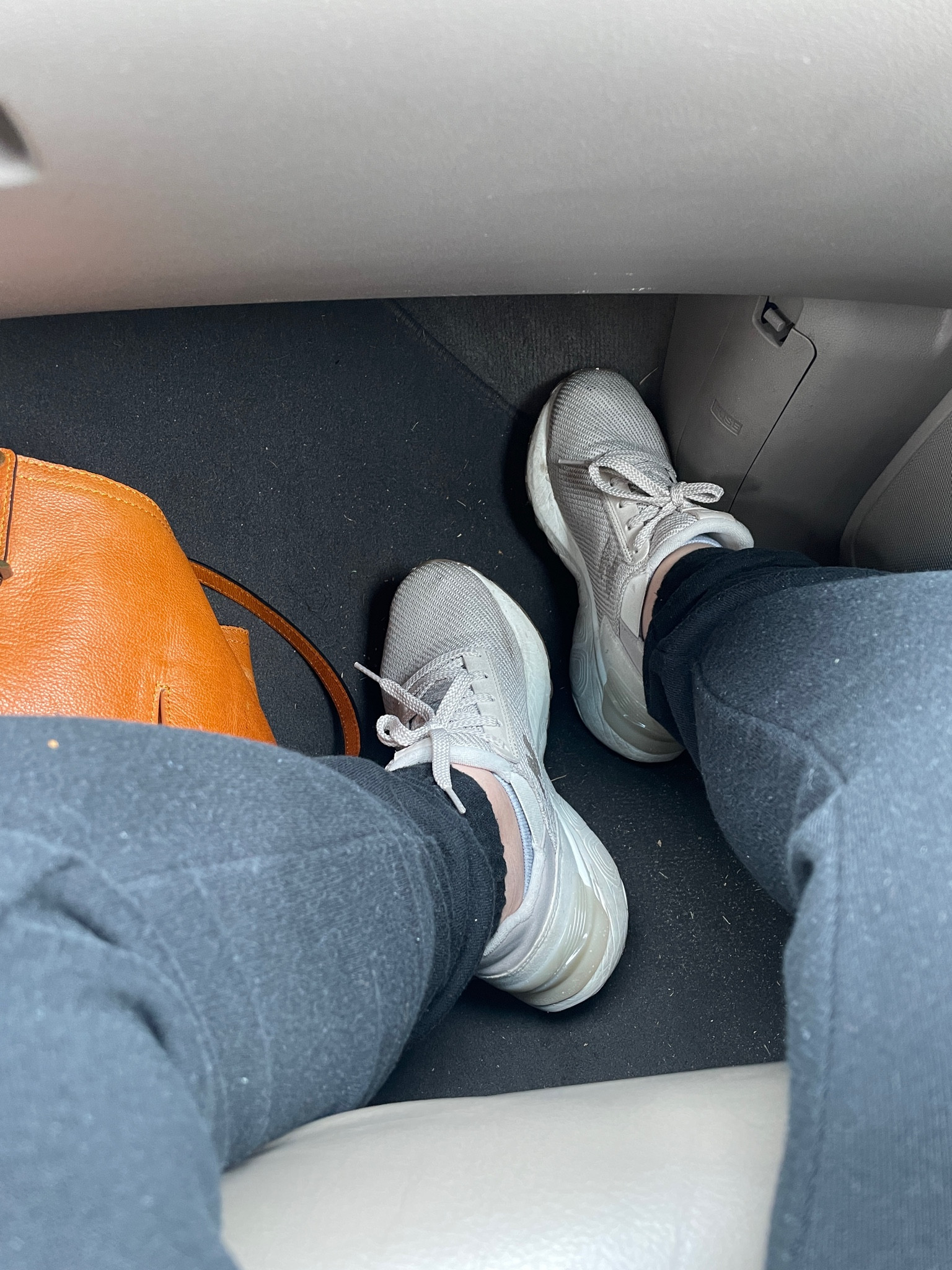 Comfy ✅ casual ✅ chic ✅

#LTKWorkwear #LTKTravel #LTKFitness