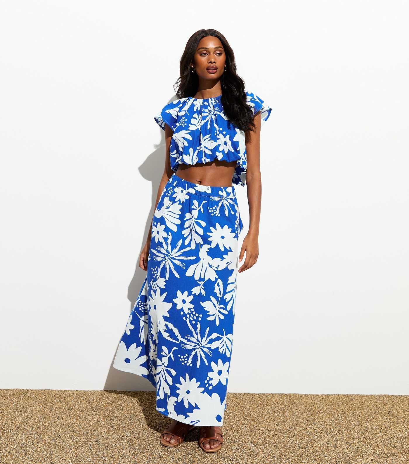 Blue Floral Print Midi Skirt
						
						Add to Saved Items
						Remove from Saved Items | New Look (UK)