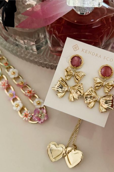 Kendra Scott's new collection with love shack fancy is absolutely beautiful! Linking some of my favorite pieces from Kendra Scott perfect for spring accessories, graduation gifts, Mother's Day, gifts, bridal showers, baby shower, gifts for momma and more!
I’ve linked Mother’s Day gifts under $75!

#LTKfindsunder100 #LTKGiftGuide #LTKU