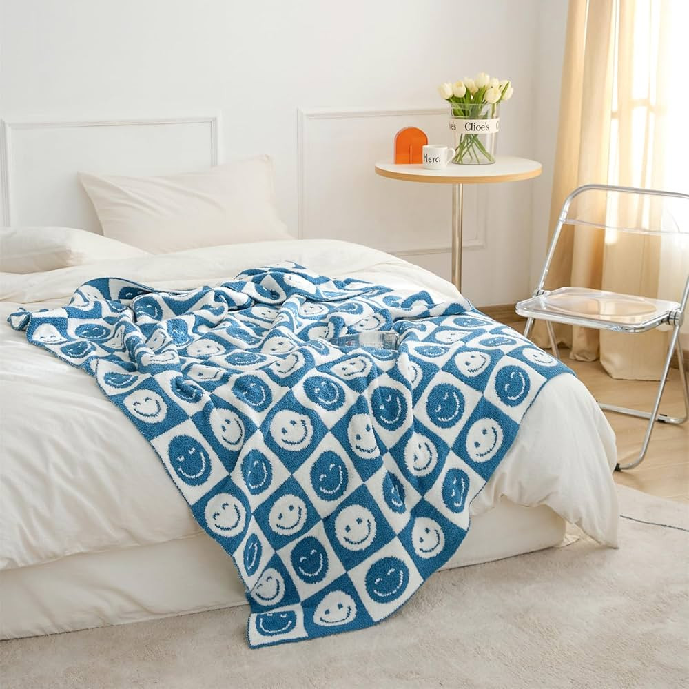 YIRUIO with Smiley Faces Checkerboard Throw Blankets Checkered Reversible Microfiber Super Soft W... | Amazon (US)