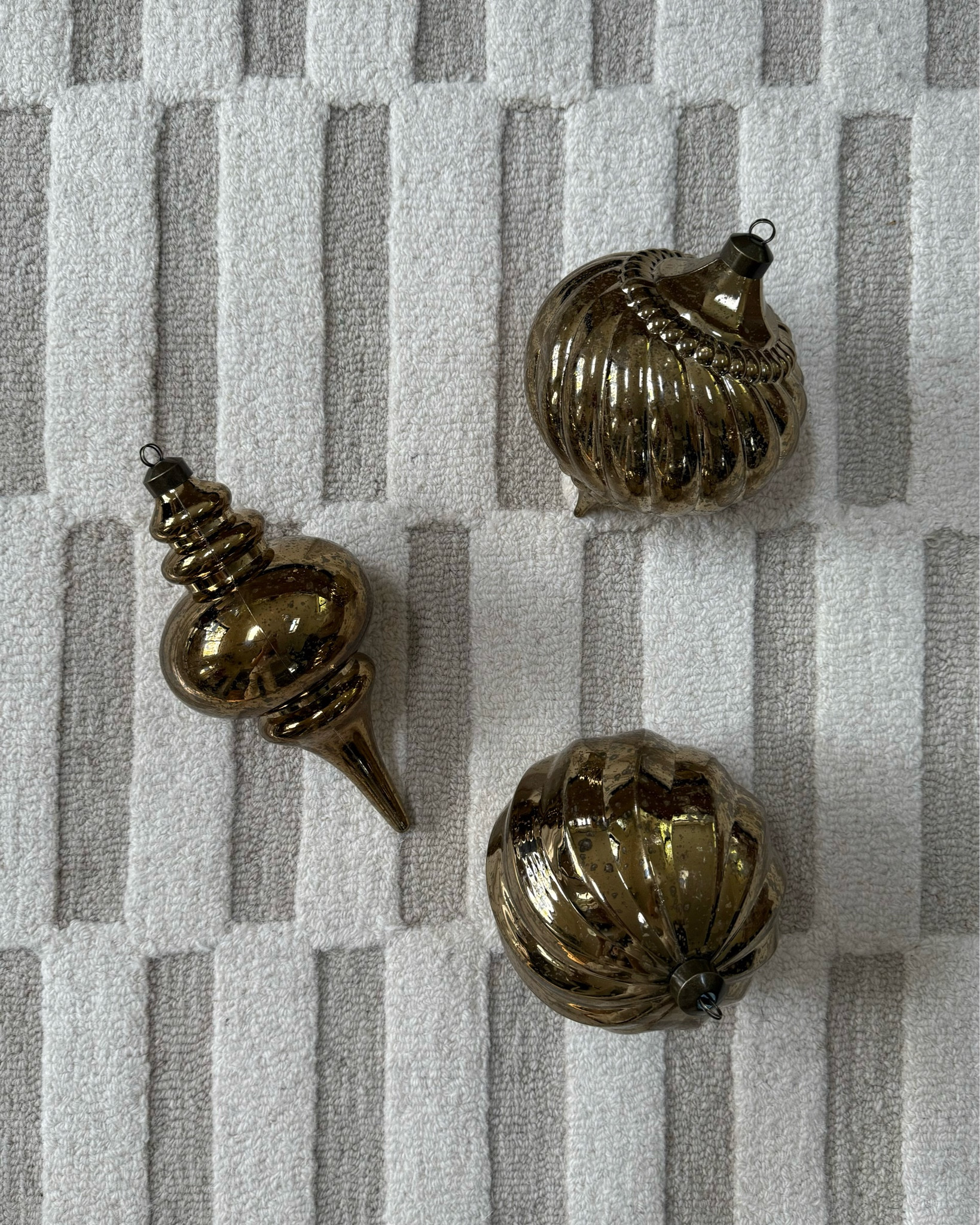 #walmartpartner These shatterproof XL mercury ornaments from @walmart are so pretty for indoors or out!! I want to try to use them outside this year. #walmarthome

#LTKHome #LTKSeasonal