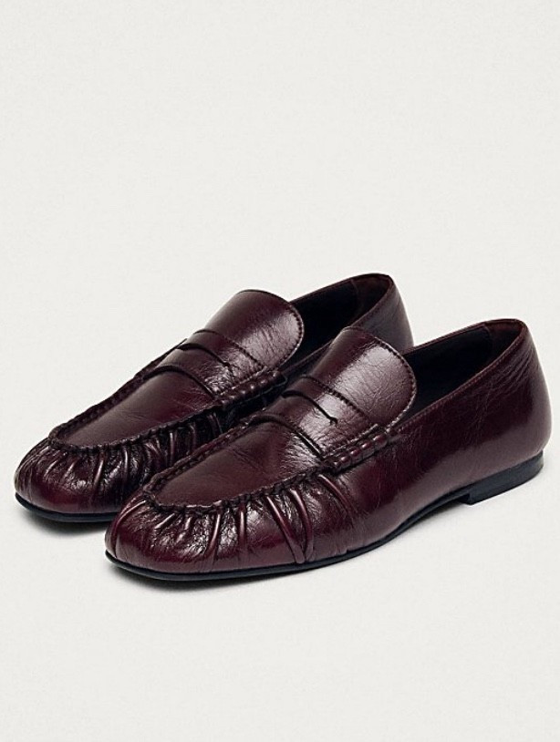 Shoe crush: ruched loafers 