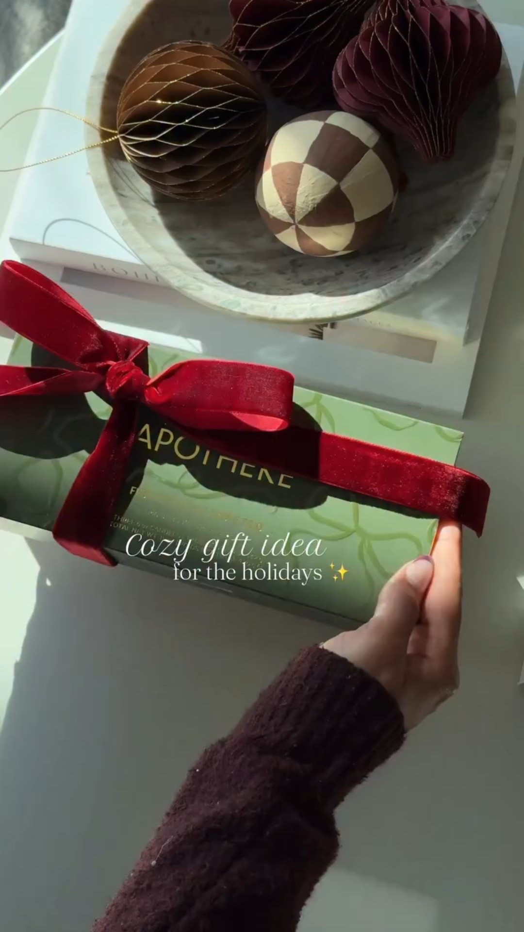 Already thinking about gift ideas.🎄✨And this candle set feels like the perfect little detail.🕯️

🔗Comment SHOP for link. 10% off with code: FAMDCOR

Español:

Desde ya pensando en los regalitos para Navidad  y este set de velas se siente como el detalle perfecto. 🕯️🎄

#homedecor #candlelover #giftideas #christmasgift #apothekeco #candlegifts