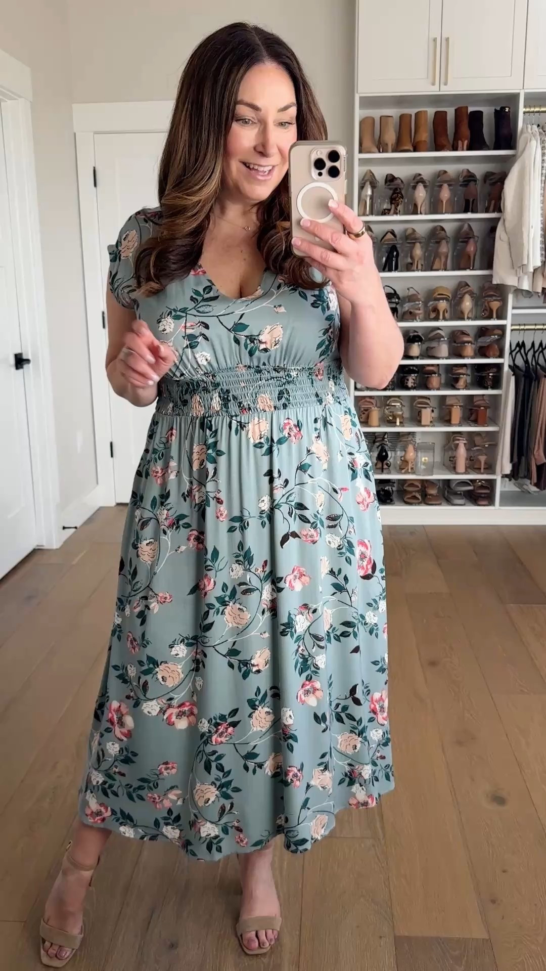 Spring dress sale wearing large in all styles 

#LTKSaleAlert #LTKMidsize #LTKWatchNow